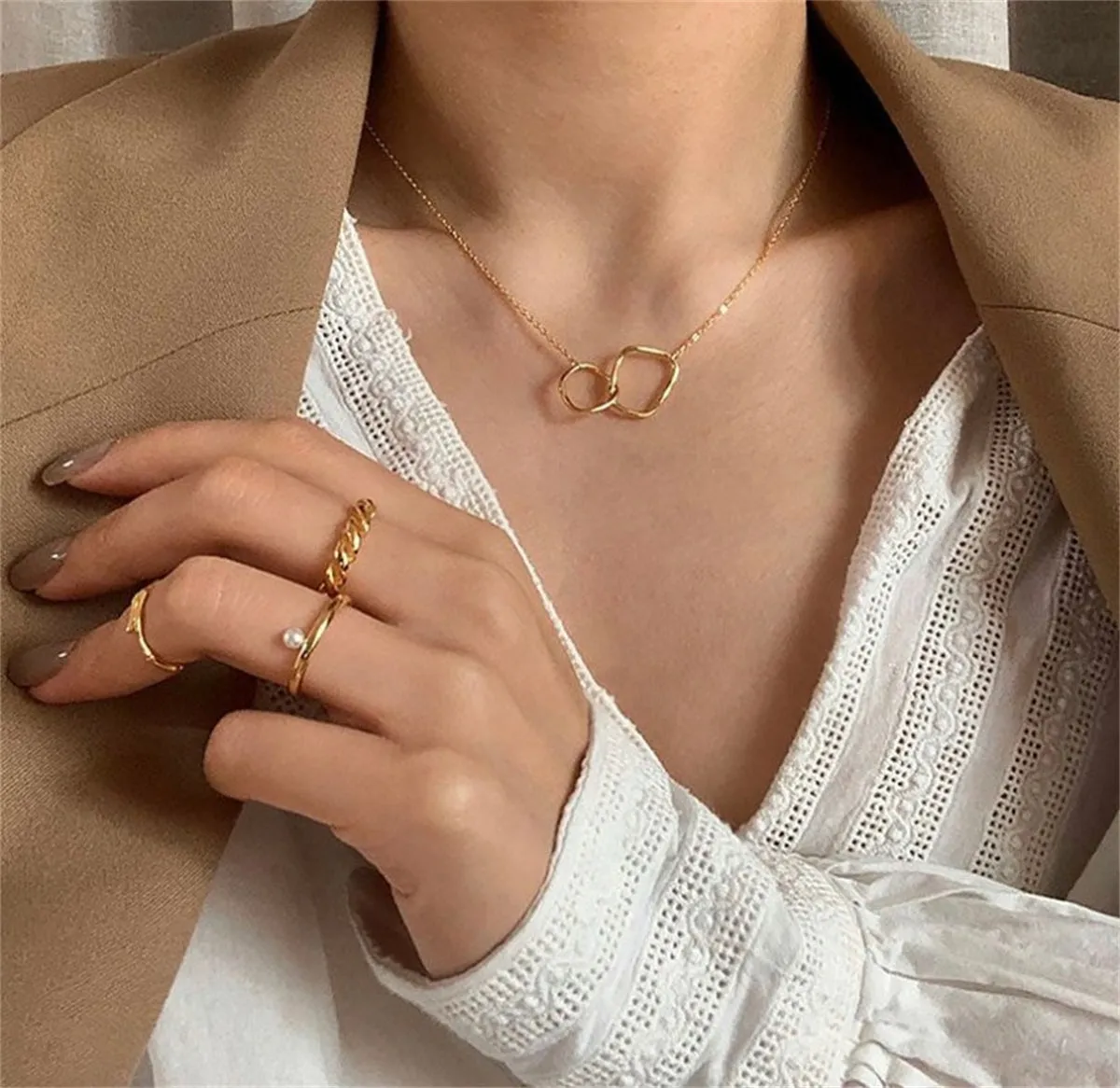 18K Gold-Plated Geometric Pendant Necklace