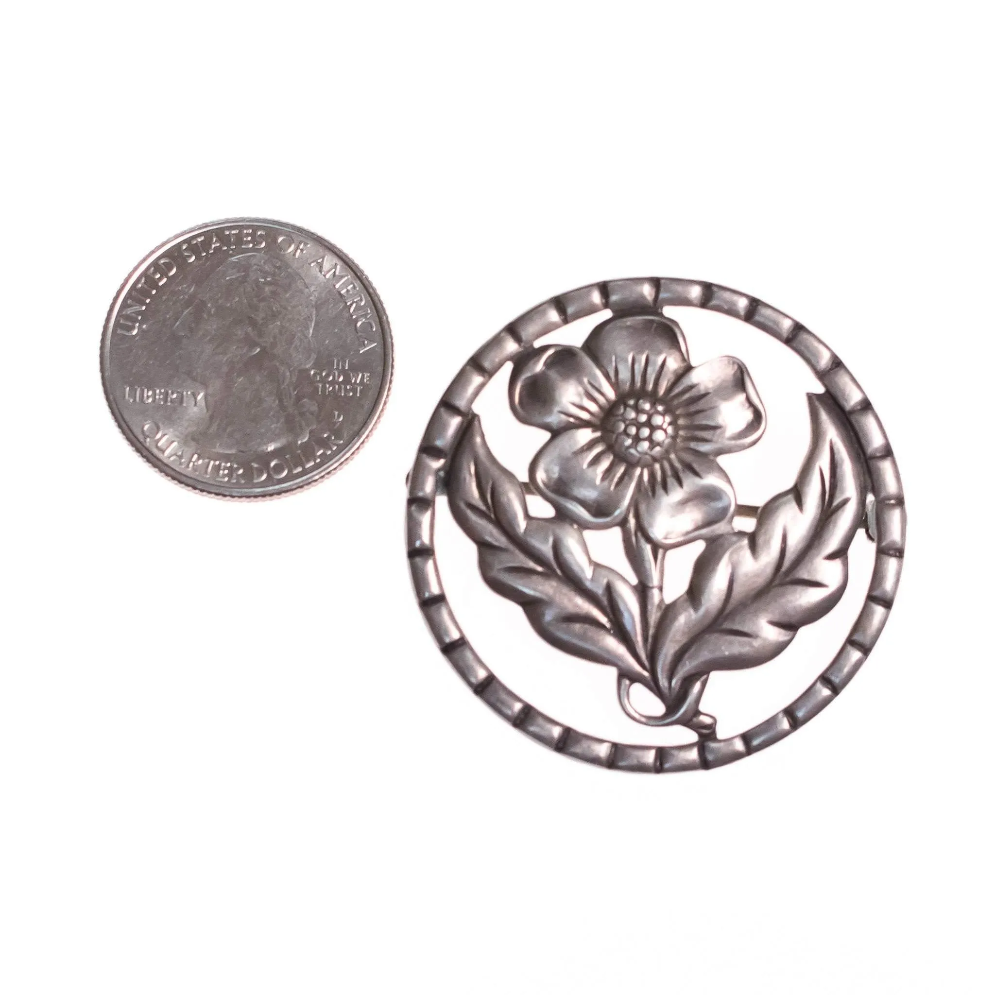 1940s Sterling Silver Flower  Medallion Brooch