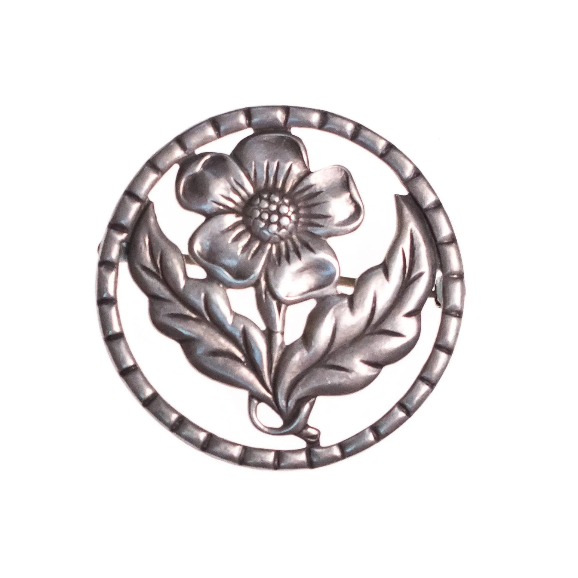 1940s Sterling Silver Flower  Medallion Brooch