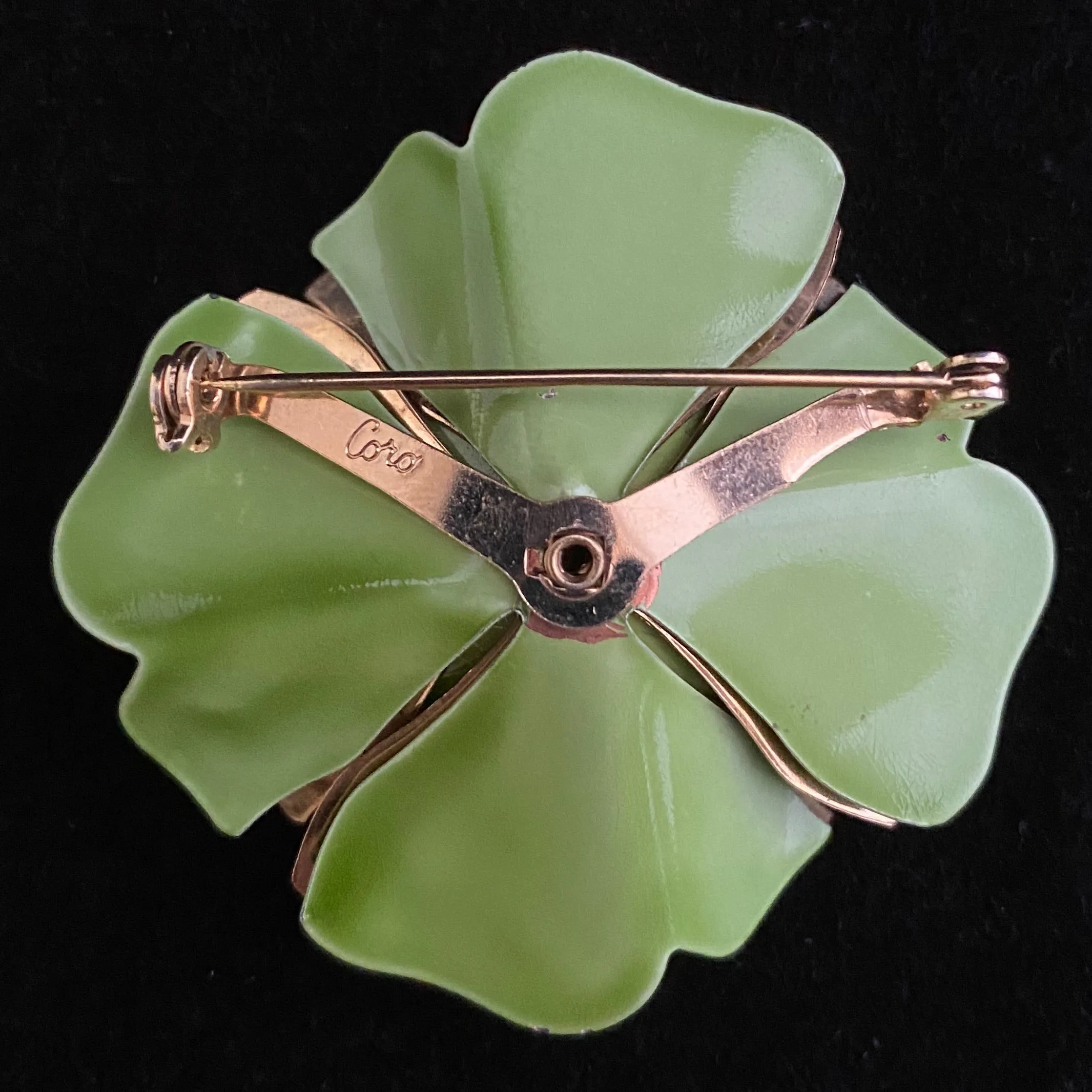 1960s Coro Enamel Flower Brooch