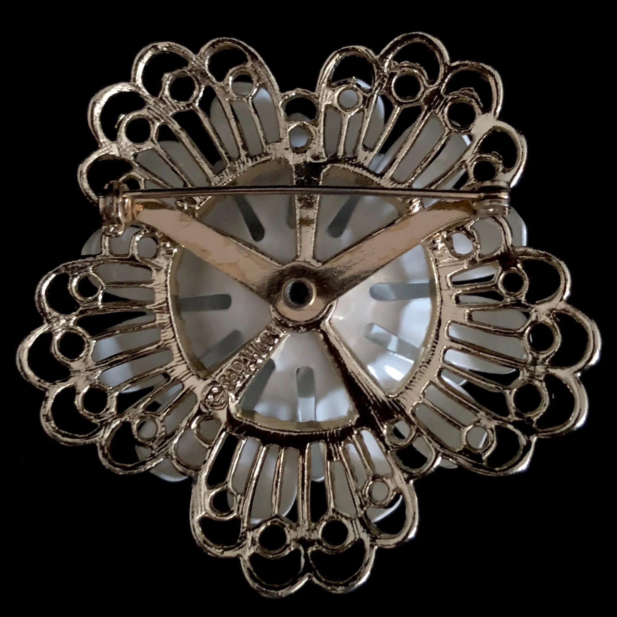 1965 Sarah Coventry Snow Flower Brooch