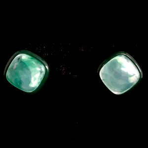 1986 Avon Polished Spectrum Green Earrings