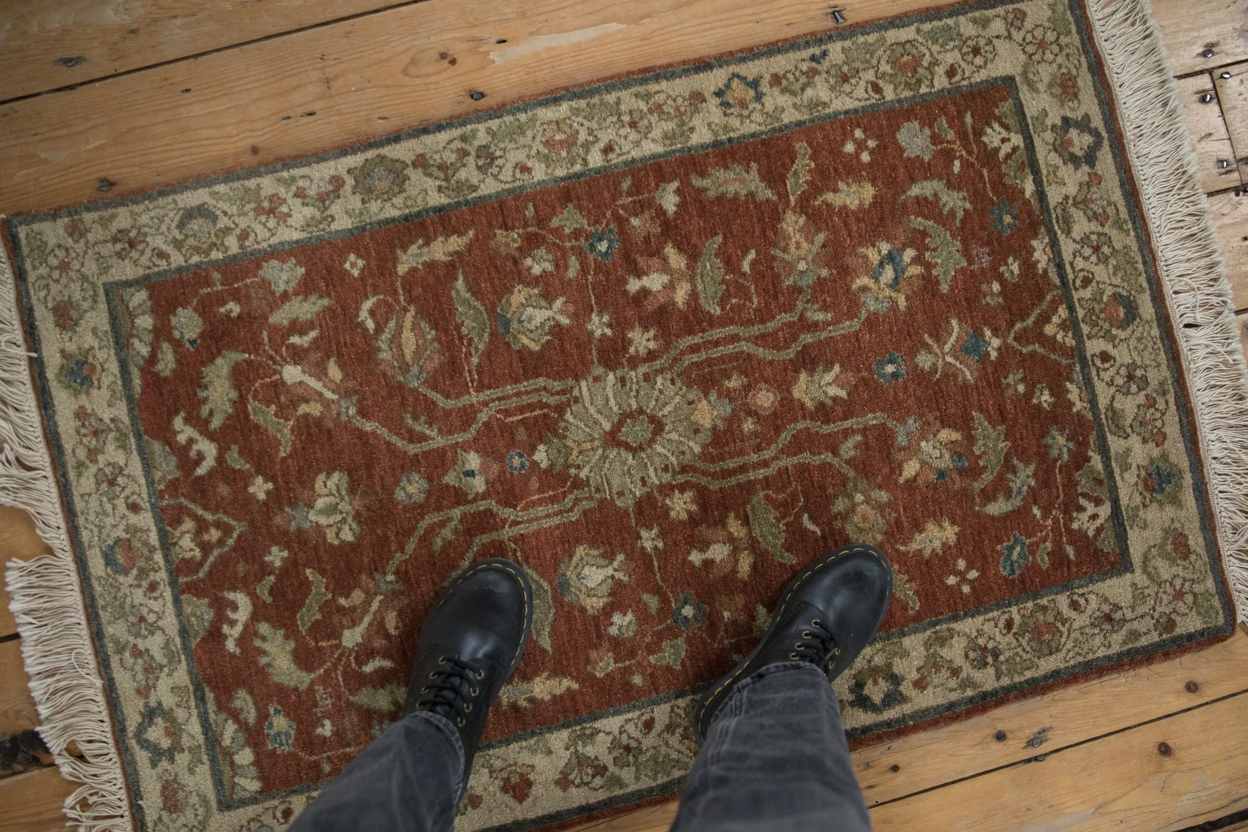 2.5x4 Vintage Armenian Lilihan Design Rug