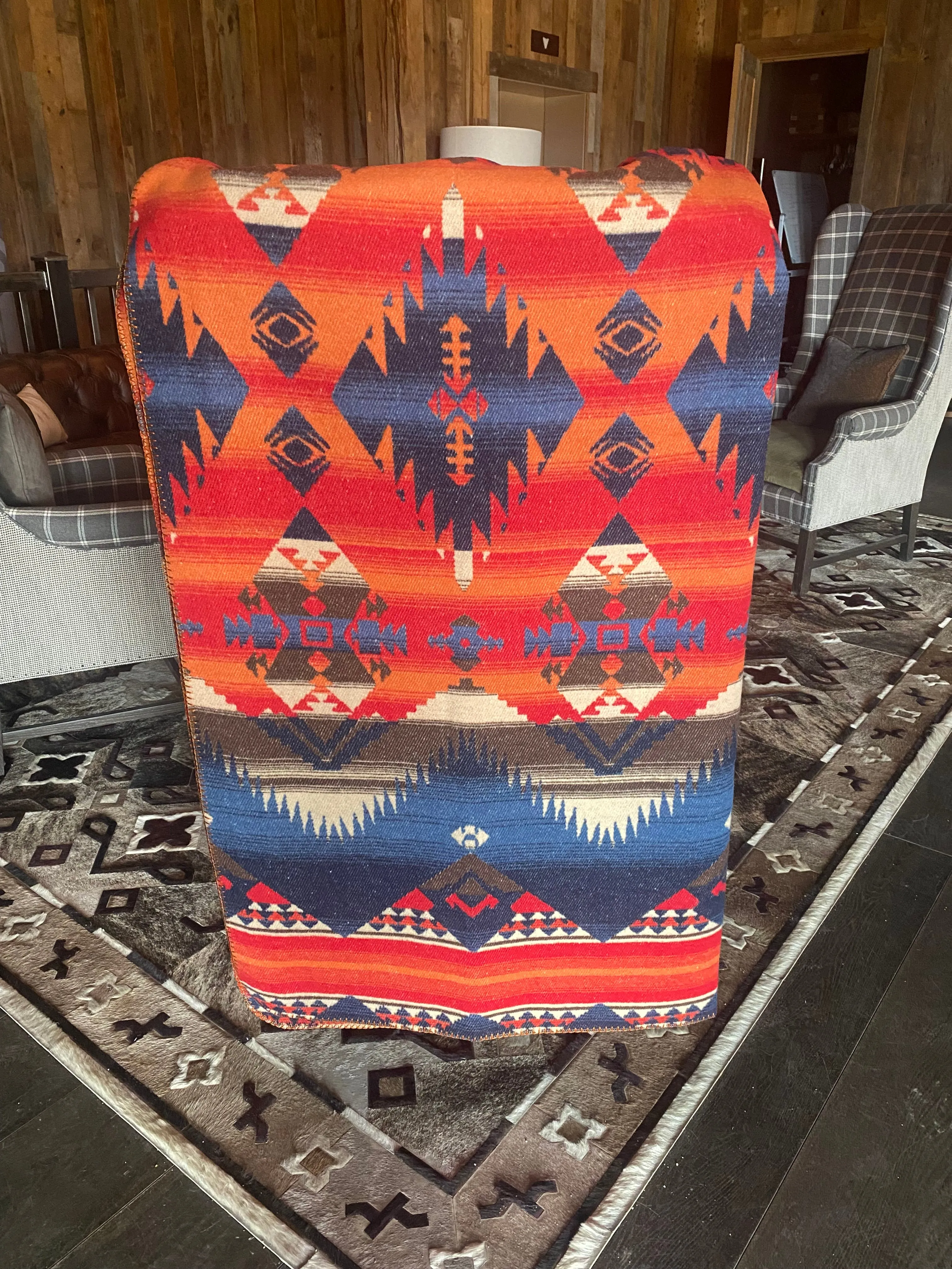 Arrowhead Throw