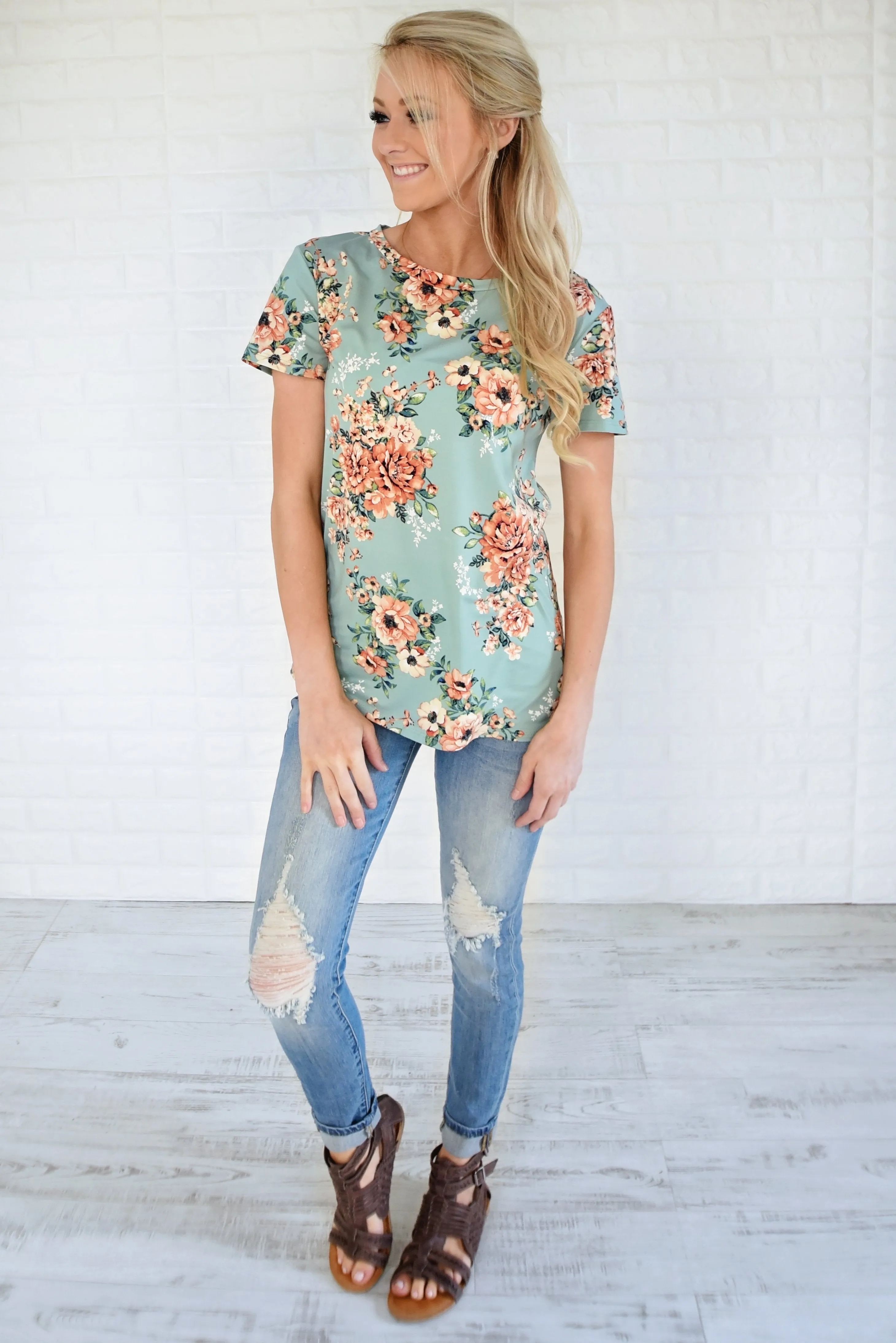 Beautifully Blooming Top ~ Mint