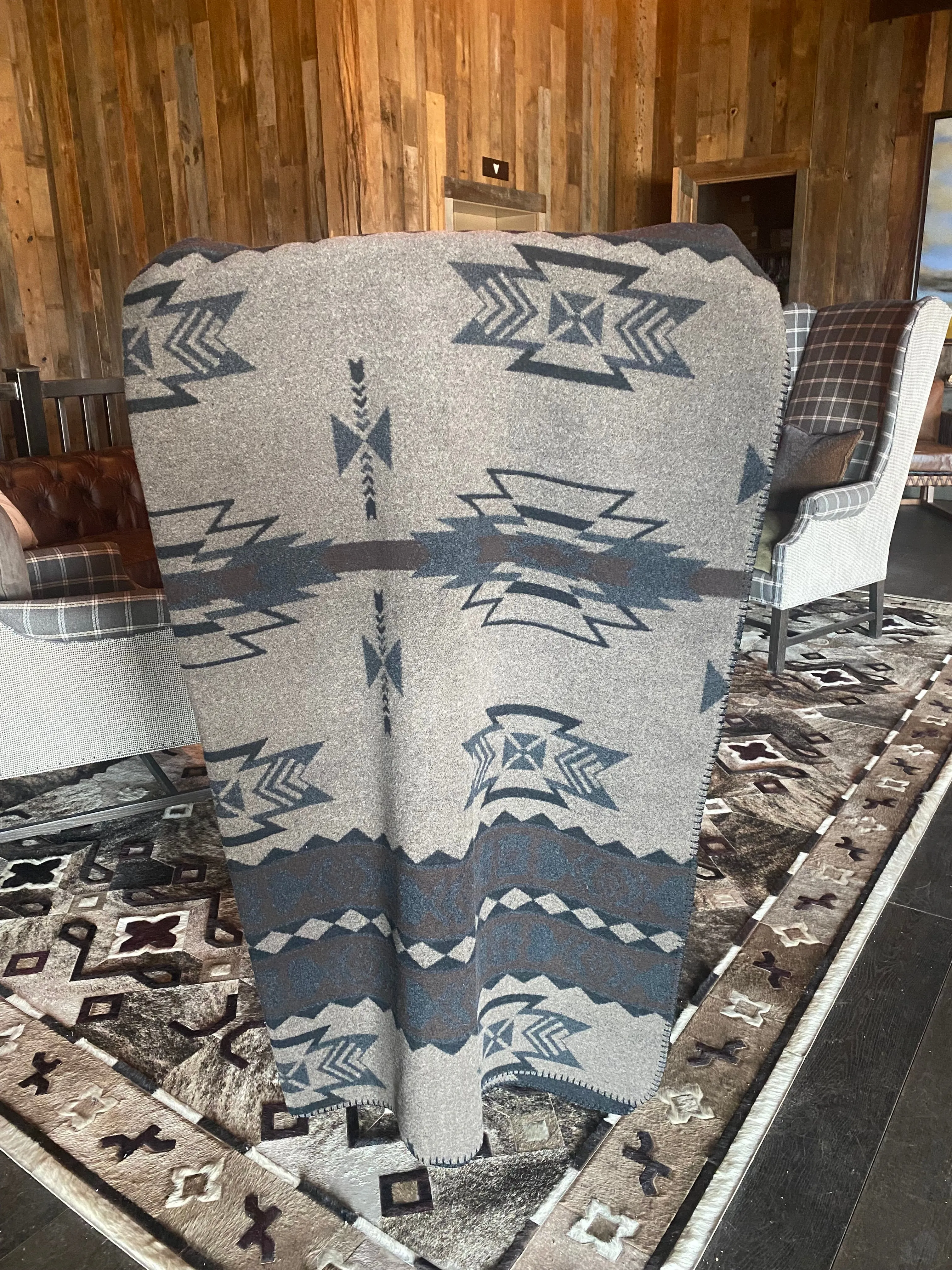 Bennett Peak Throw