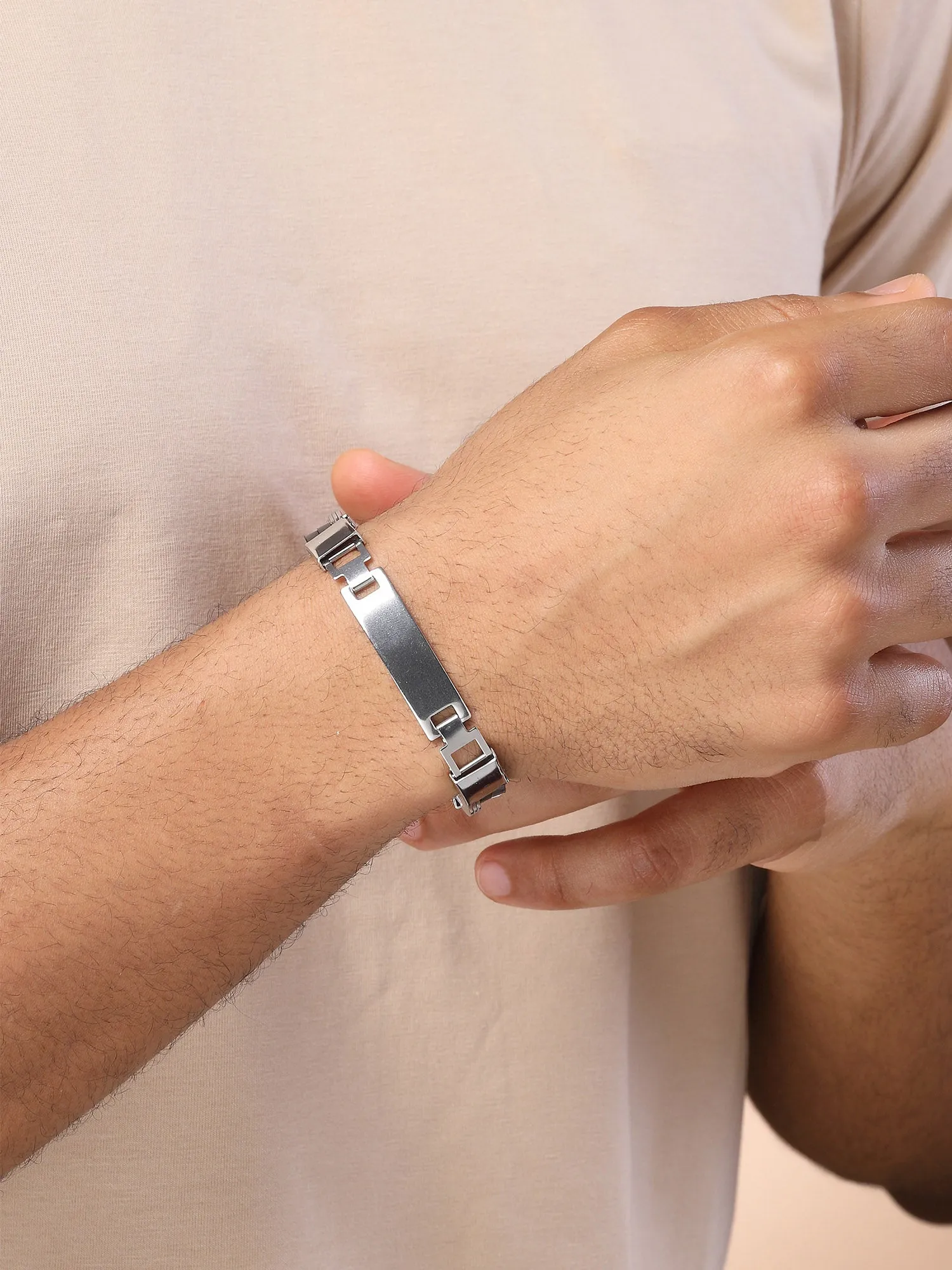 Bohey by KARATCART Silver Plated Link Chain Bracelet for Men