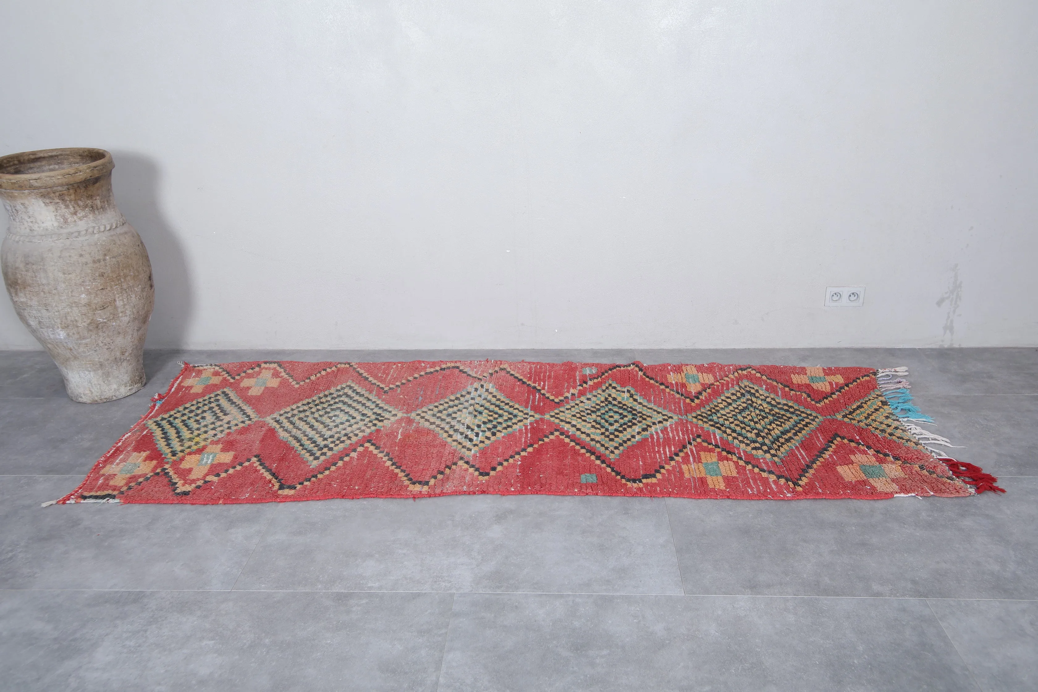 Boucherouite Moroccan Rug - 3.4 x 9.2 Feet