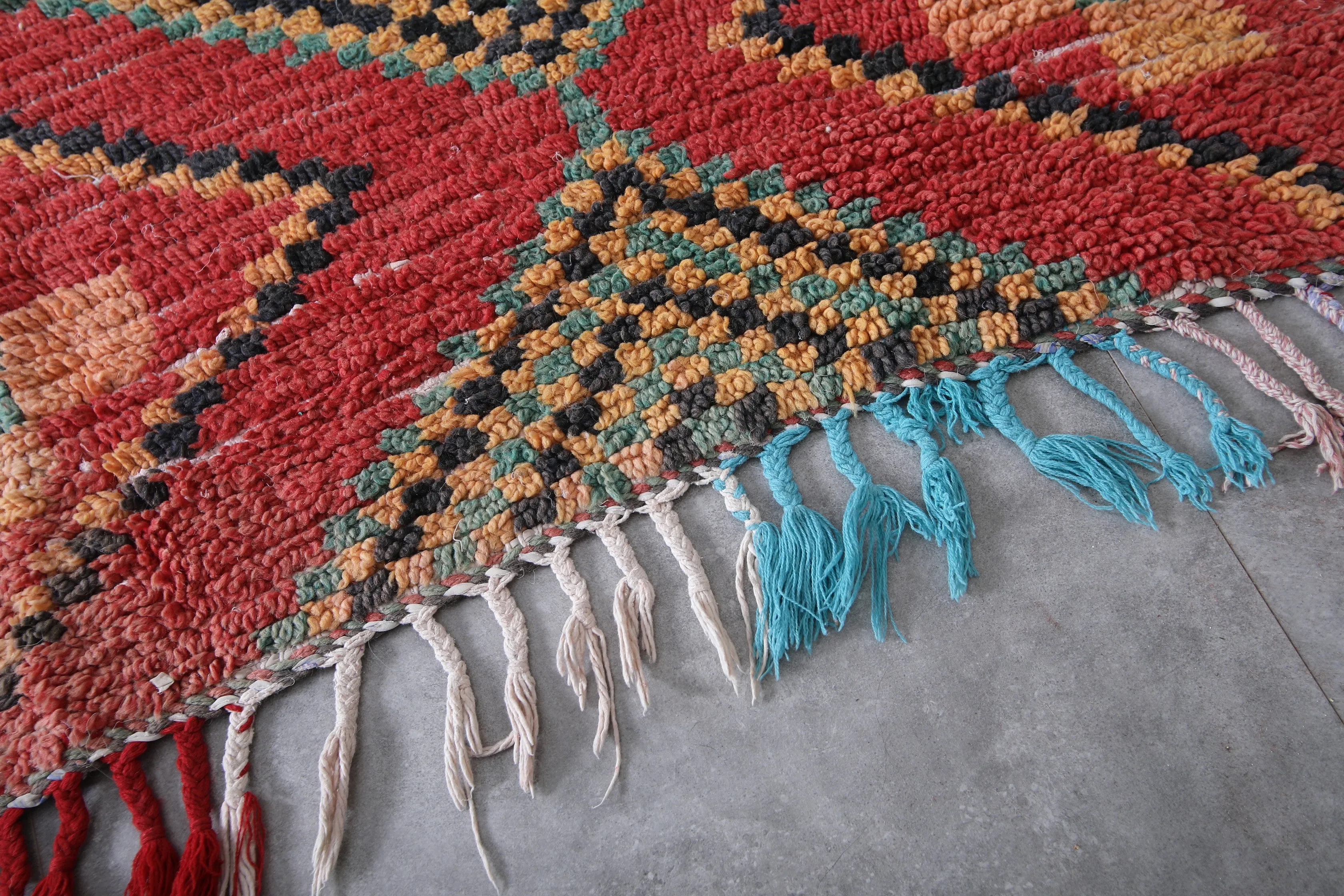 Boucherouite Moroccan Rug - 3.4 x 9.2 Feet