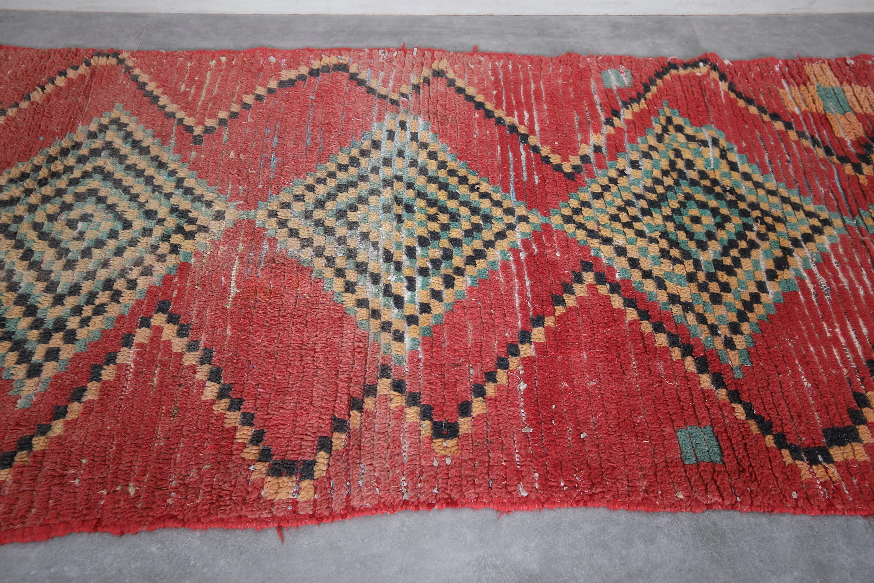Boucherouite Moroccan Rug - 3.4 x 9.2 Feet