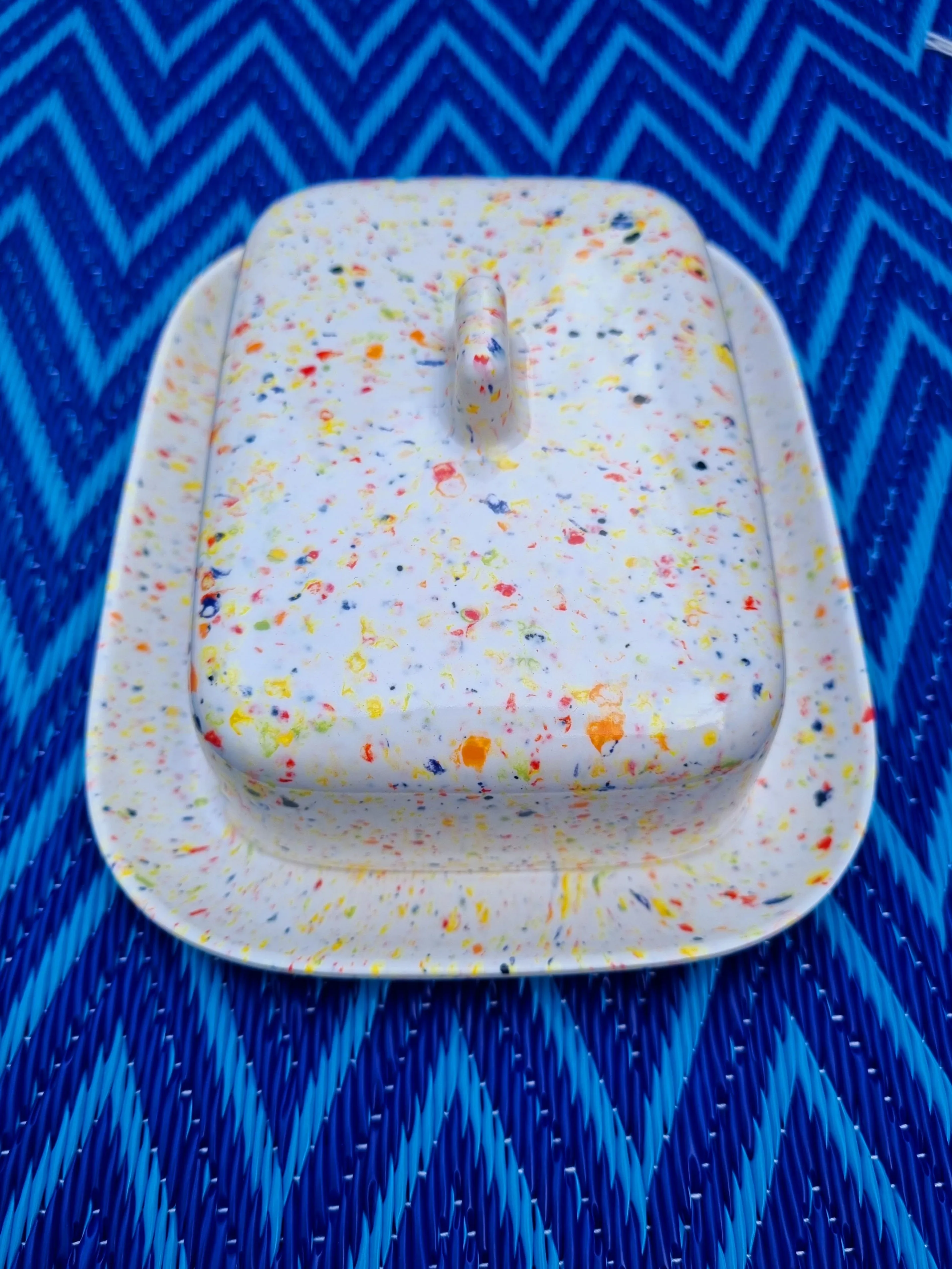Butter dish