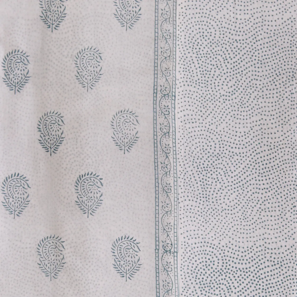 Camila Paisley Bed Cover / Sheet