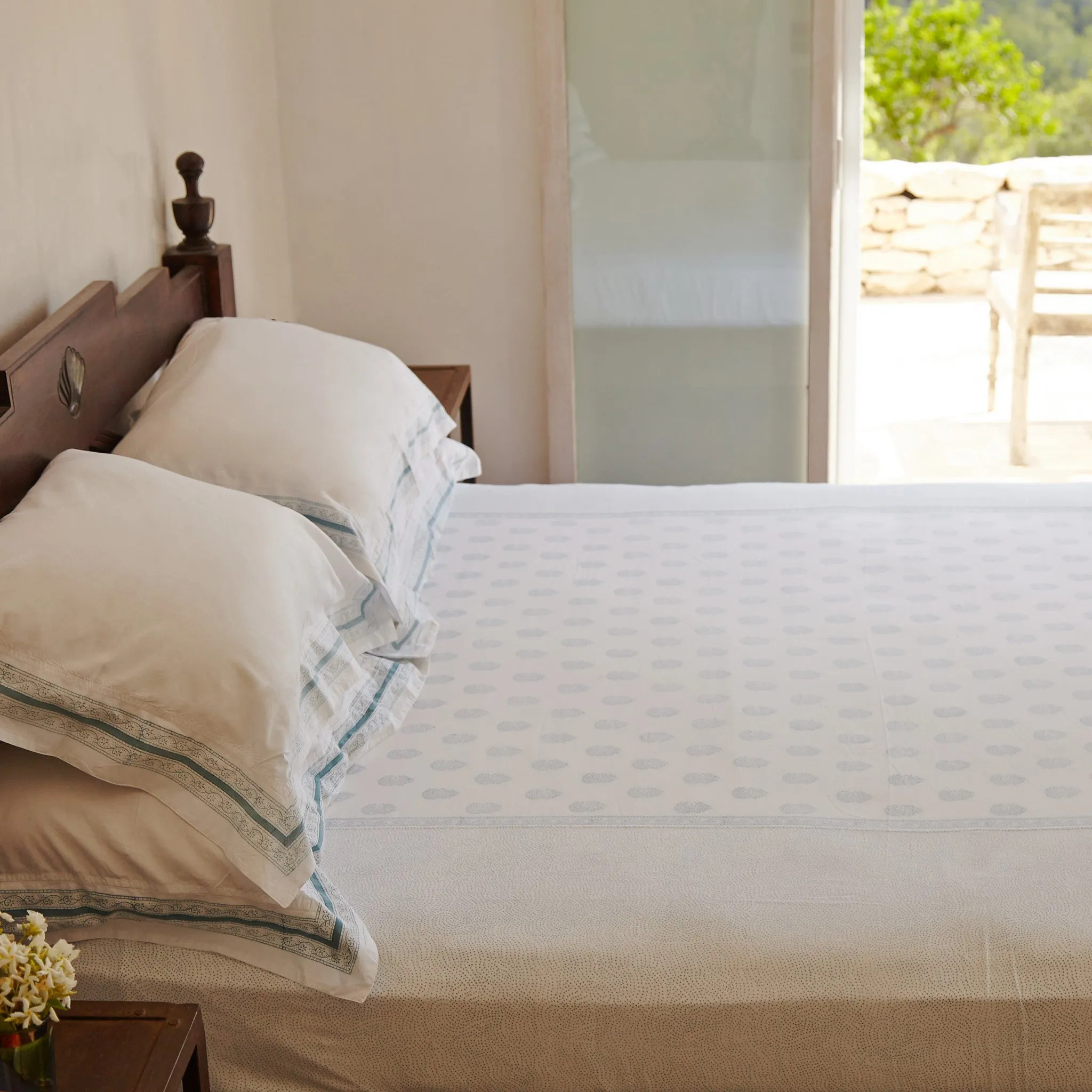 Camila Paisley Bed Cover / Sheet