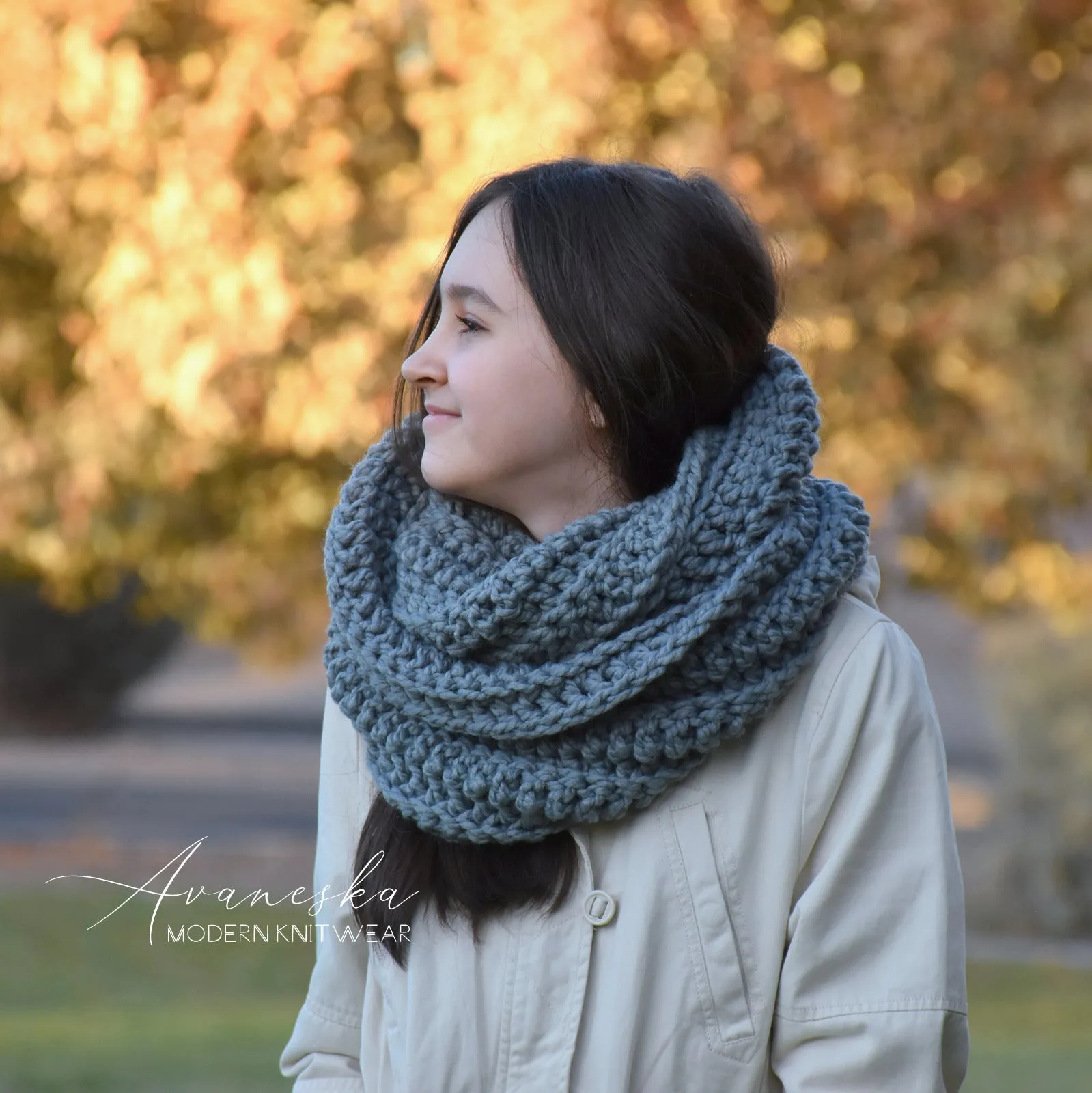 Chunky Infinity Scarf | THE ZURICH