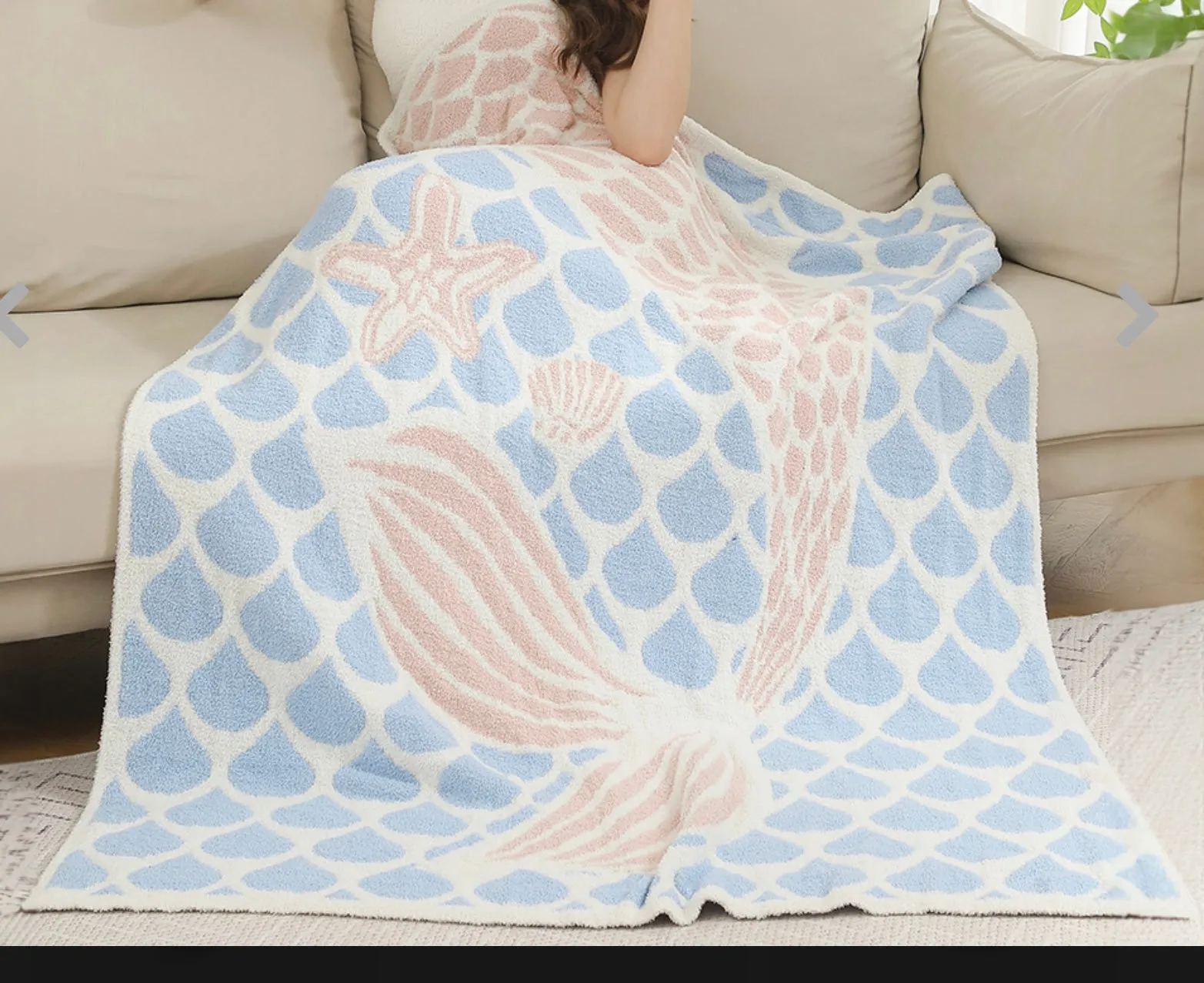 Cozy Mermaid Tail Blanket