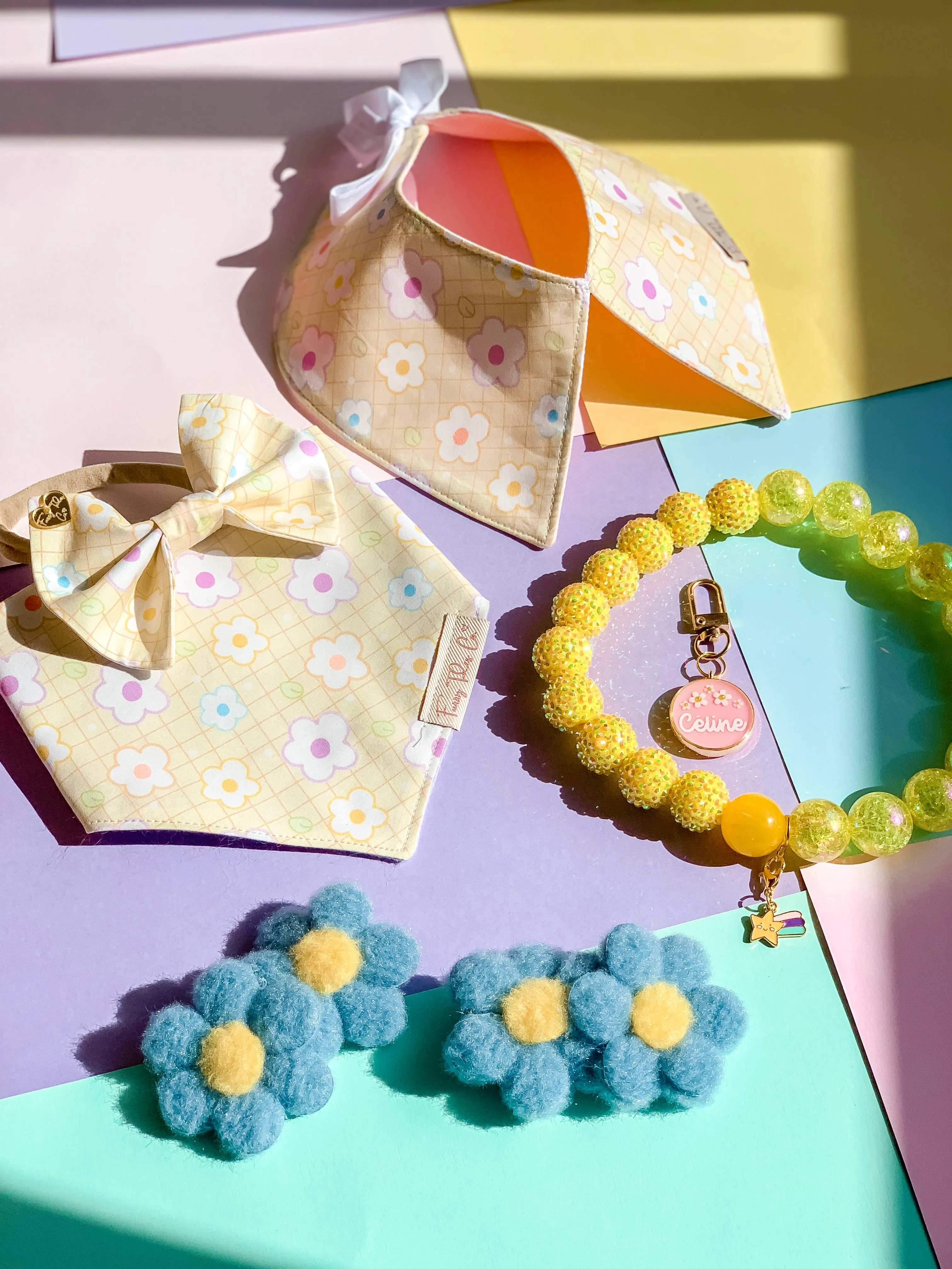 Dainty Floral Signature Collar