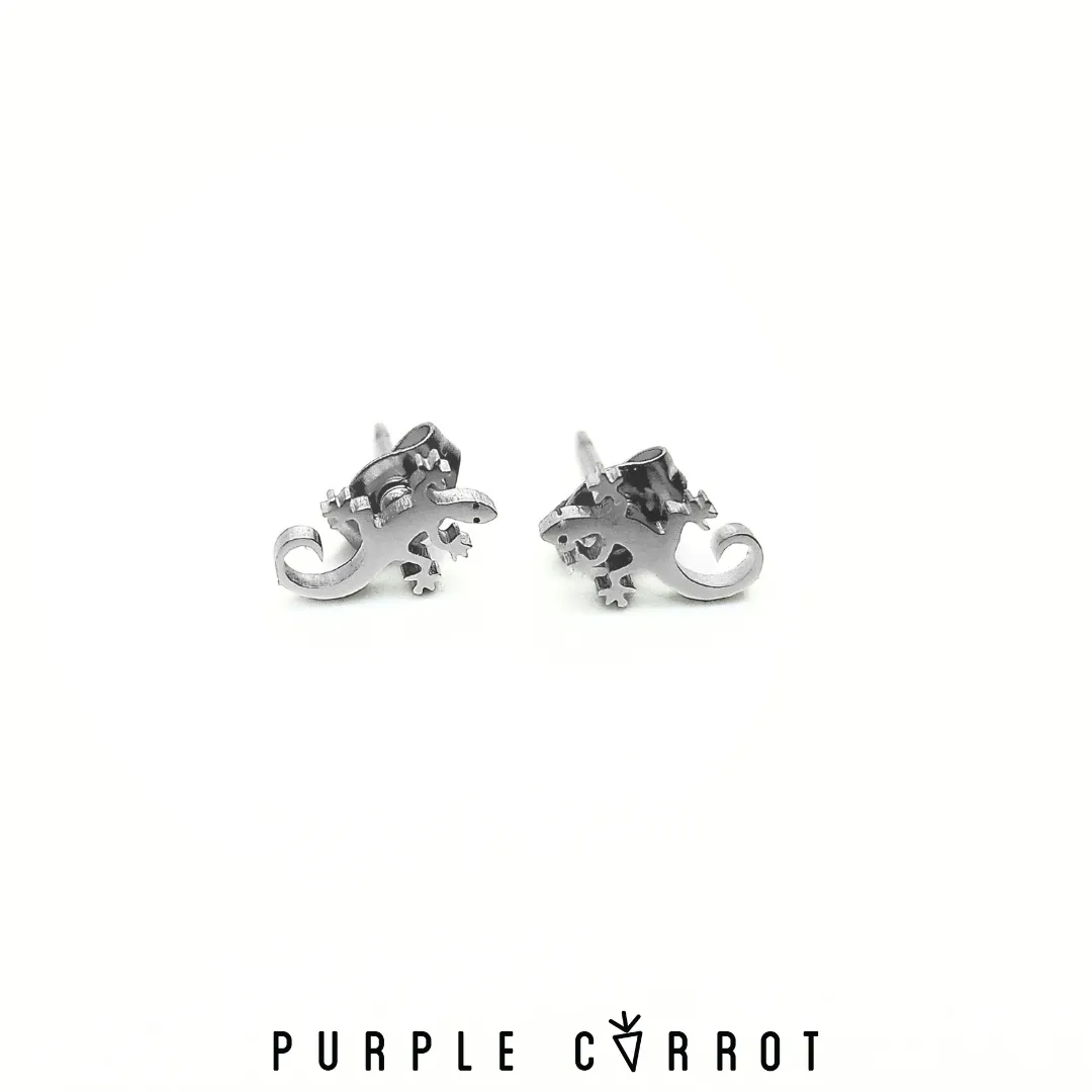 Dainty Gecko Studs