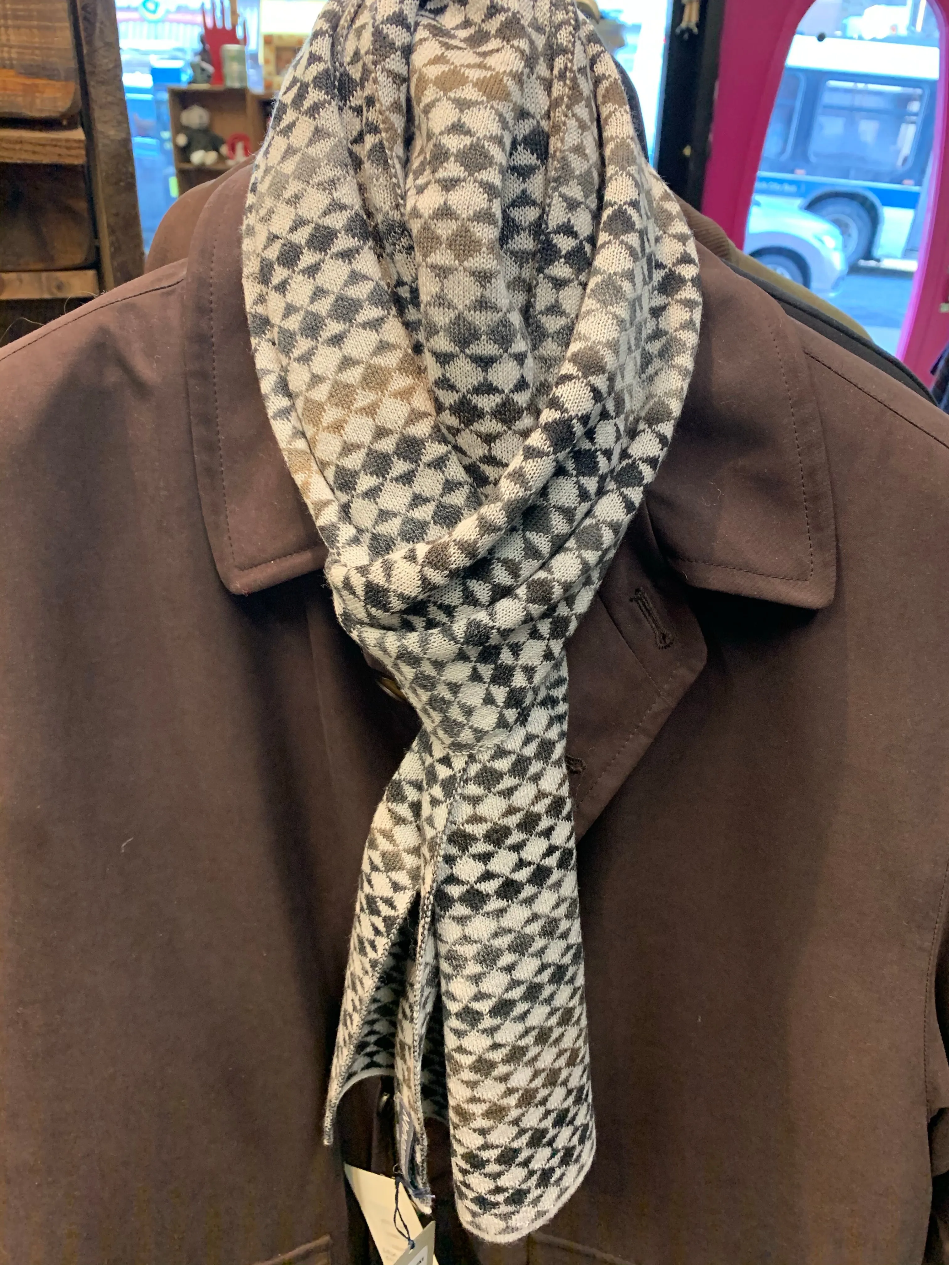 Diamond Woven Wool Scarf