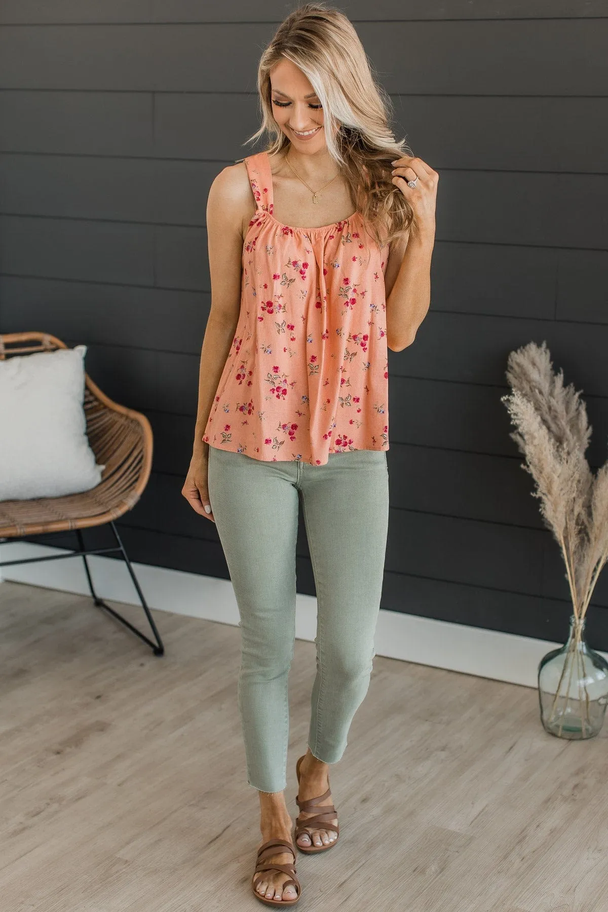 Fresh Feelings Floral Tank Top- Peach