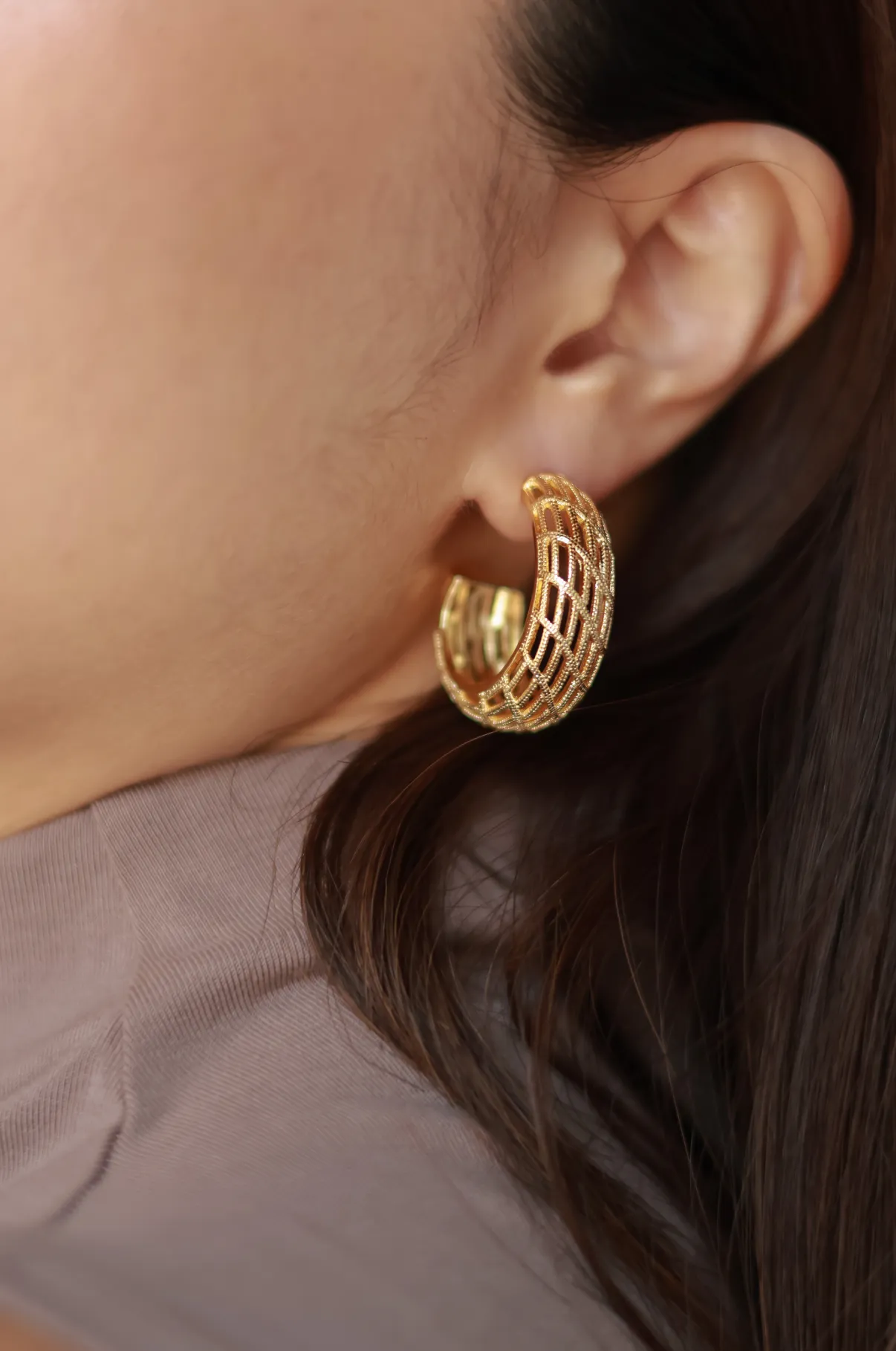 Geometric Hoops