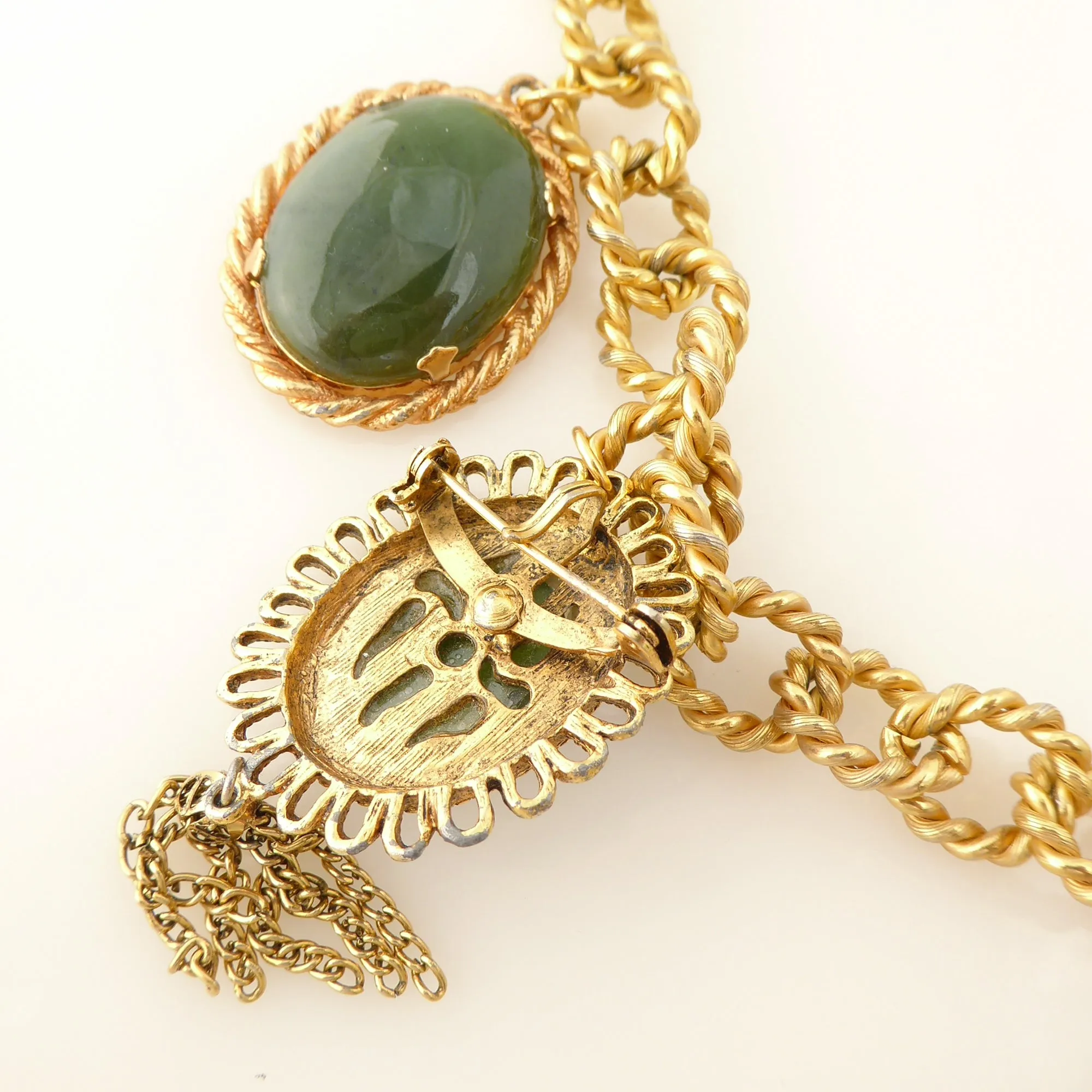 Green aventurine vintage necklace