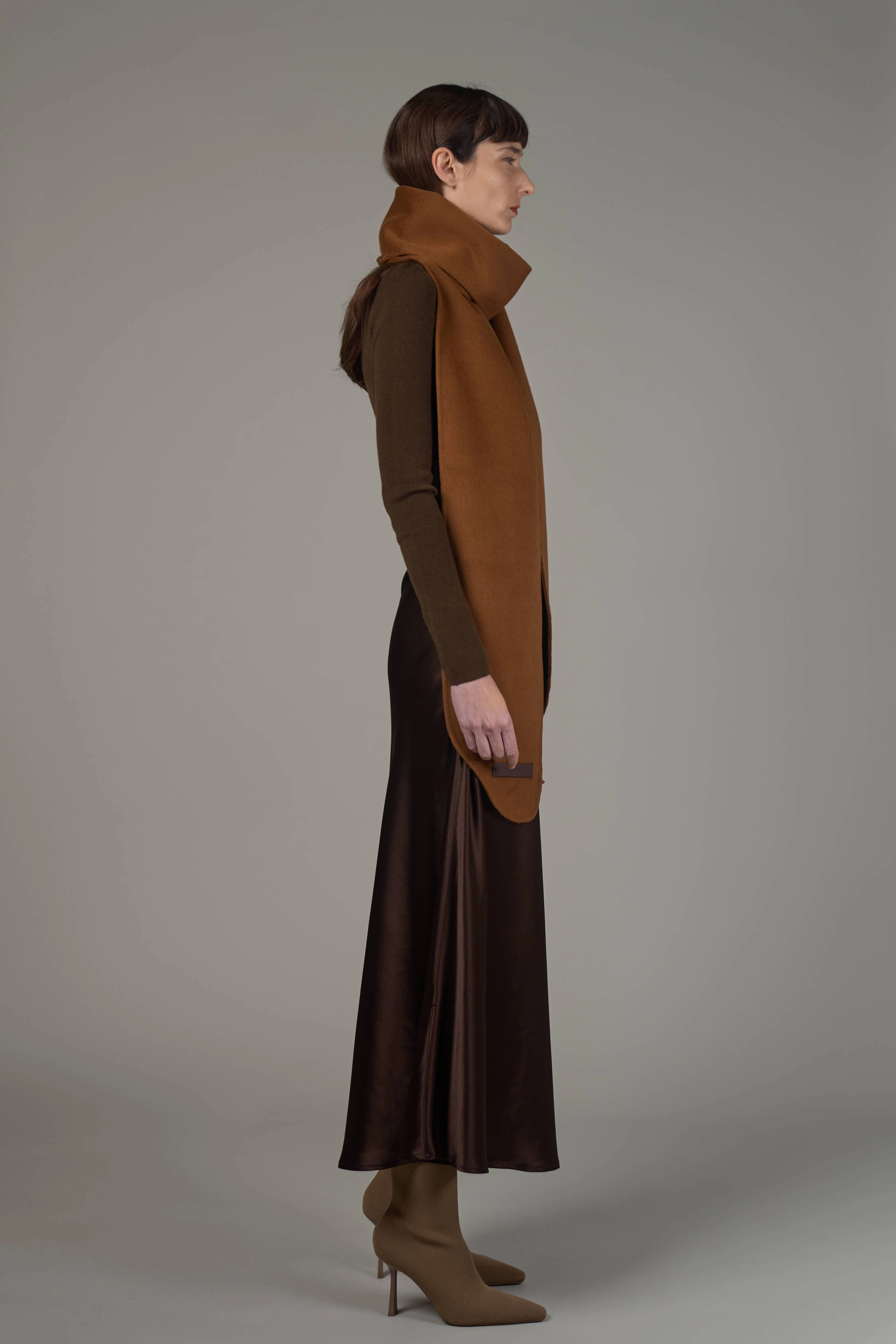 JLW009B Cortona Scarf Toffee