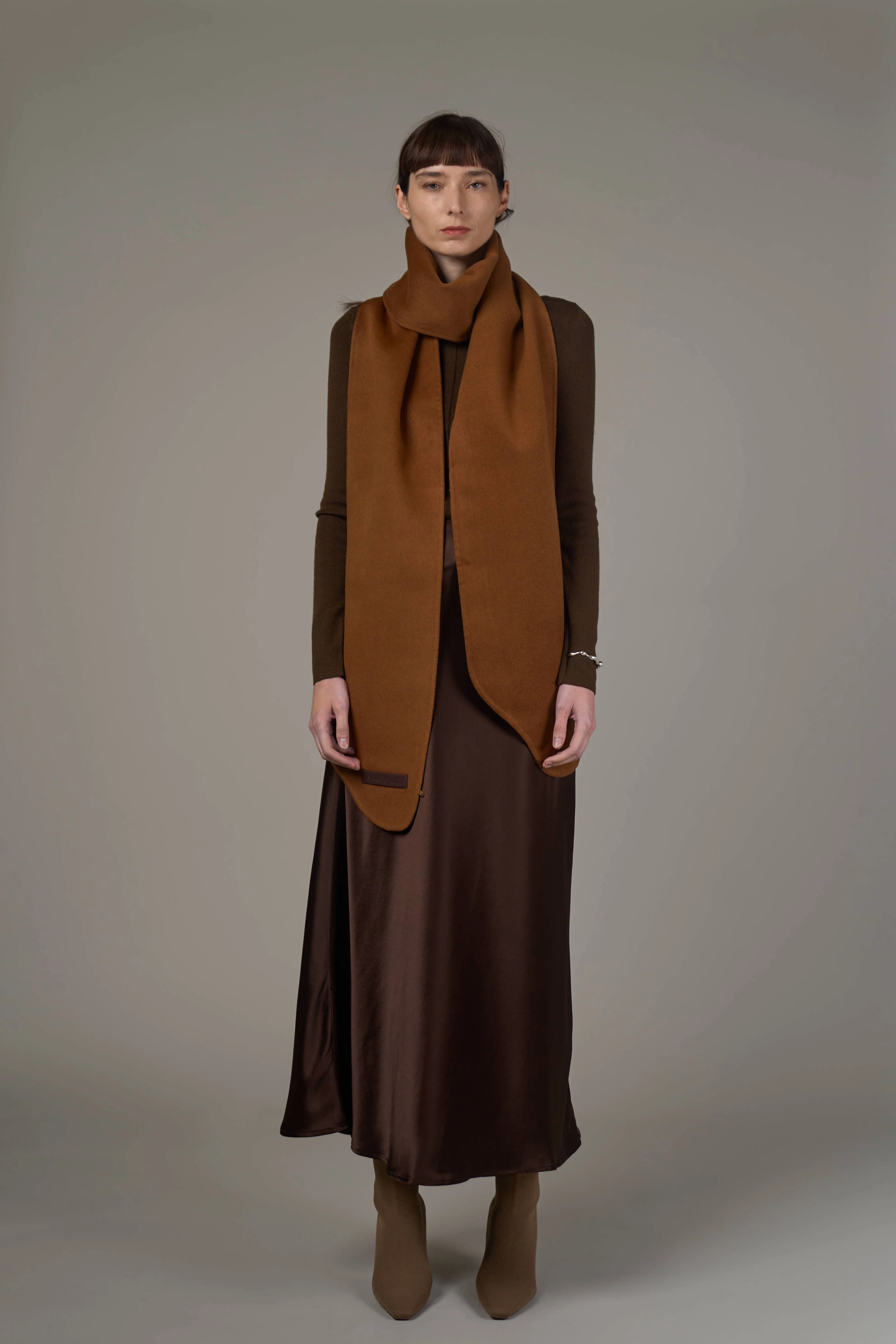 JLW009B Cortona Scarf Toffee