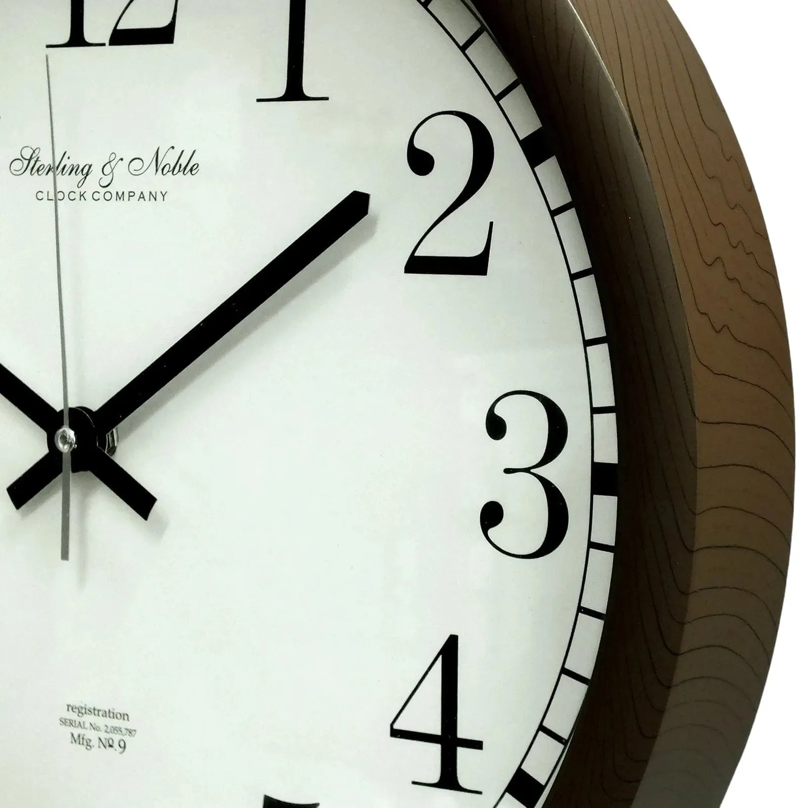 Large Round Viintage Style Quartz Wall Clock with Wooden Effect Finish