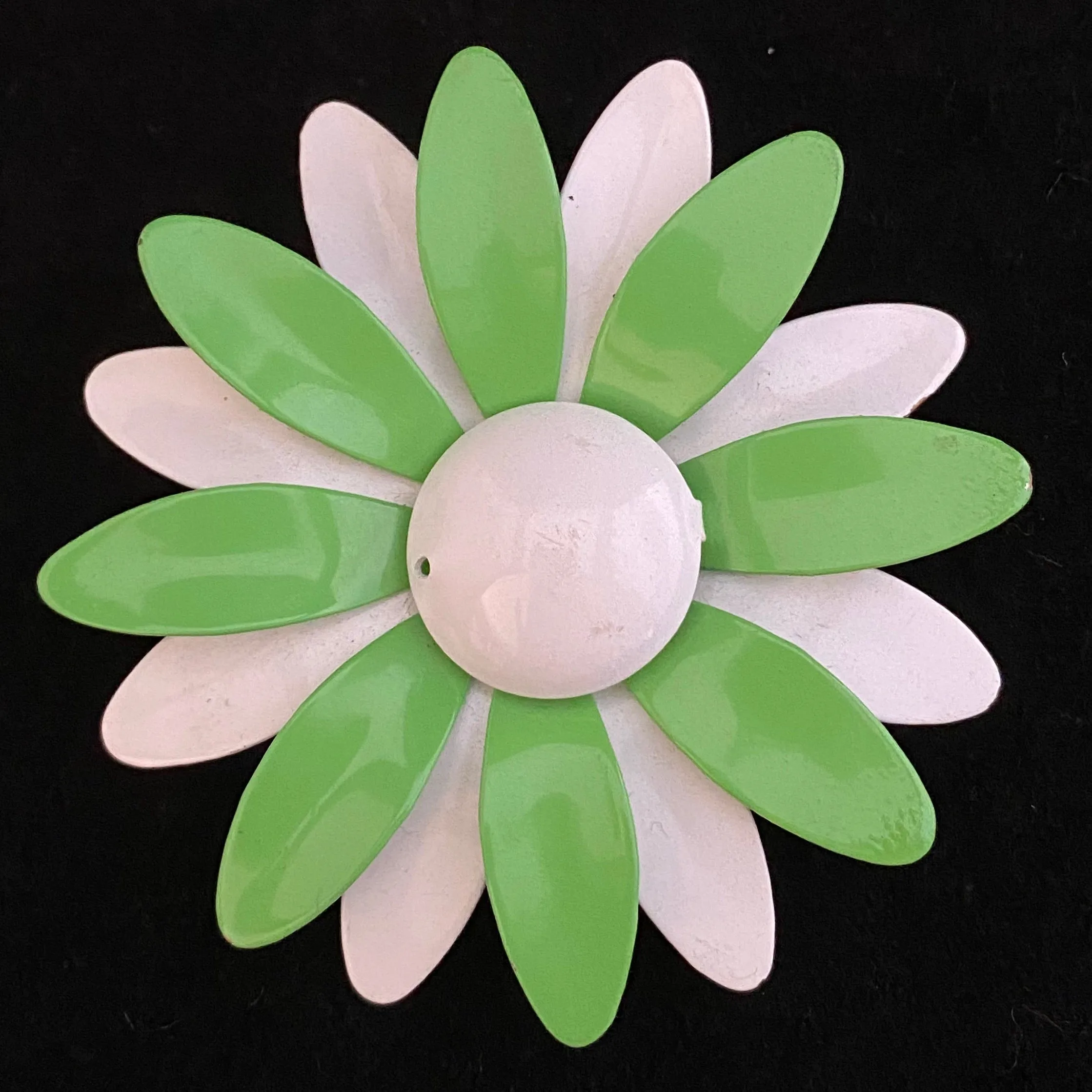 Late 60s Early 70s Green & White Enamel Flower Brooch