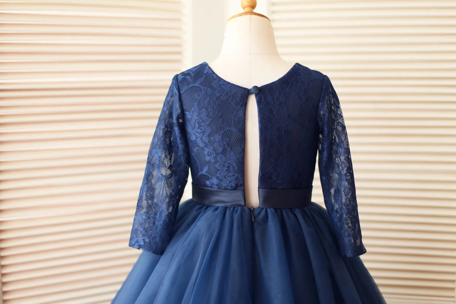 Long Sleeves Navy Blue Lace Tulle Flower Girl Dress