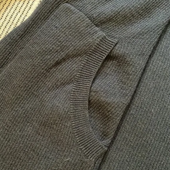 Lululemon Wool Blend Wrap Sweater Navy Blue, Size 4 #405