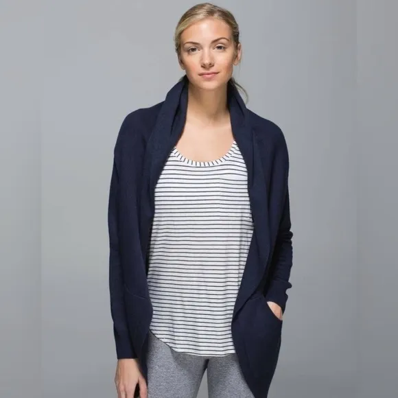 Lululemon Wool Blend Wrap Sweater Navy Blue, Size 4 #405