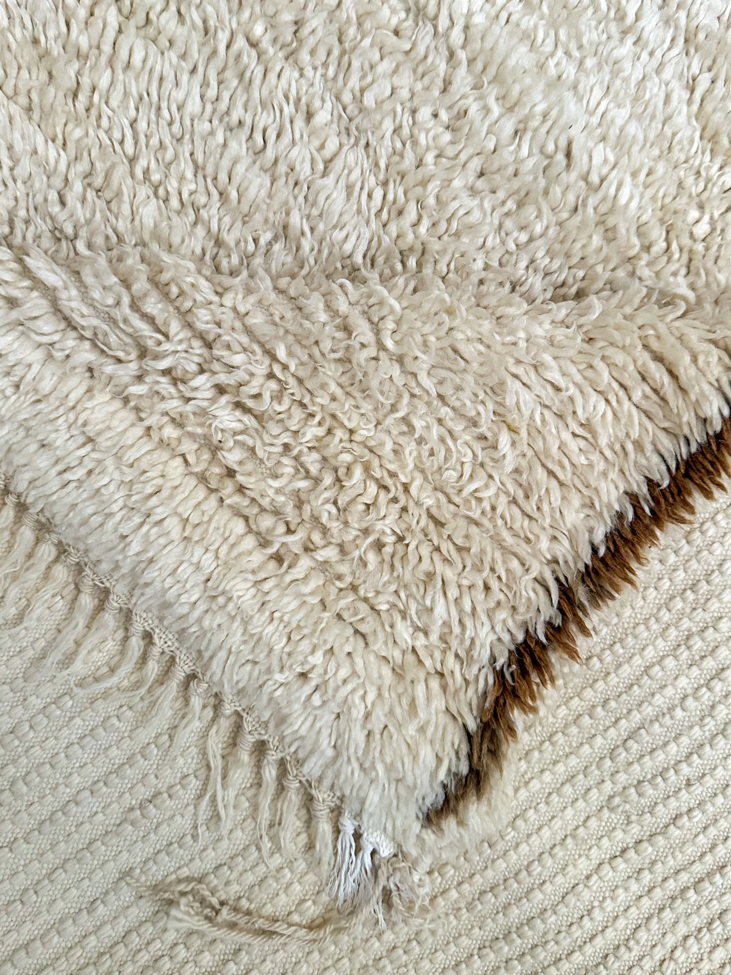 Marmoucha's Minimalist Vintage Hand-Knot
