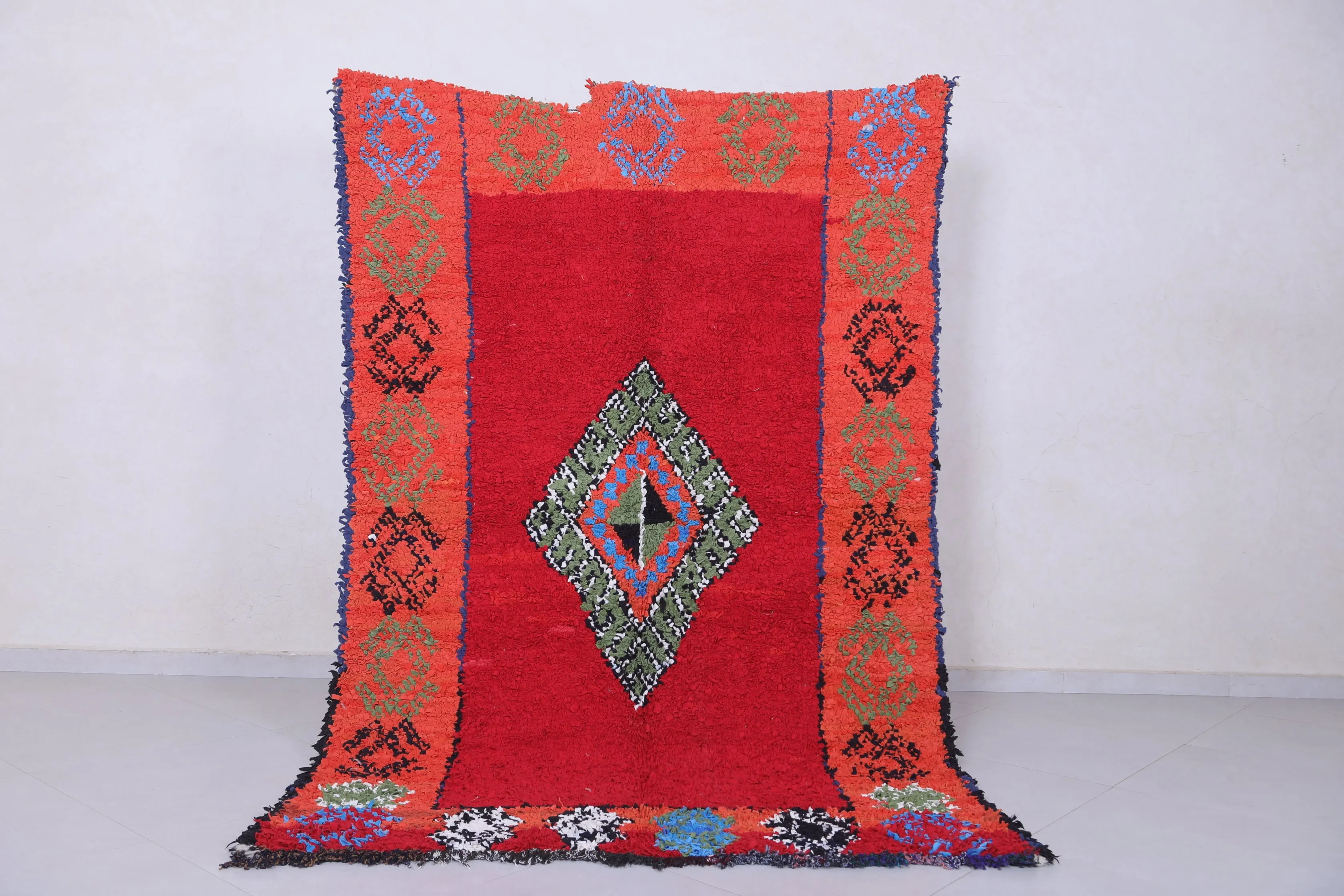 Moroccan Berber Rug – Bold Red with Central Diamond 5 x 7.8 ft