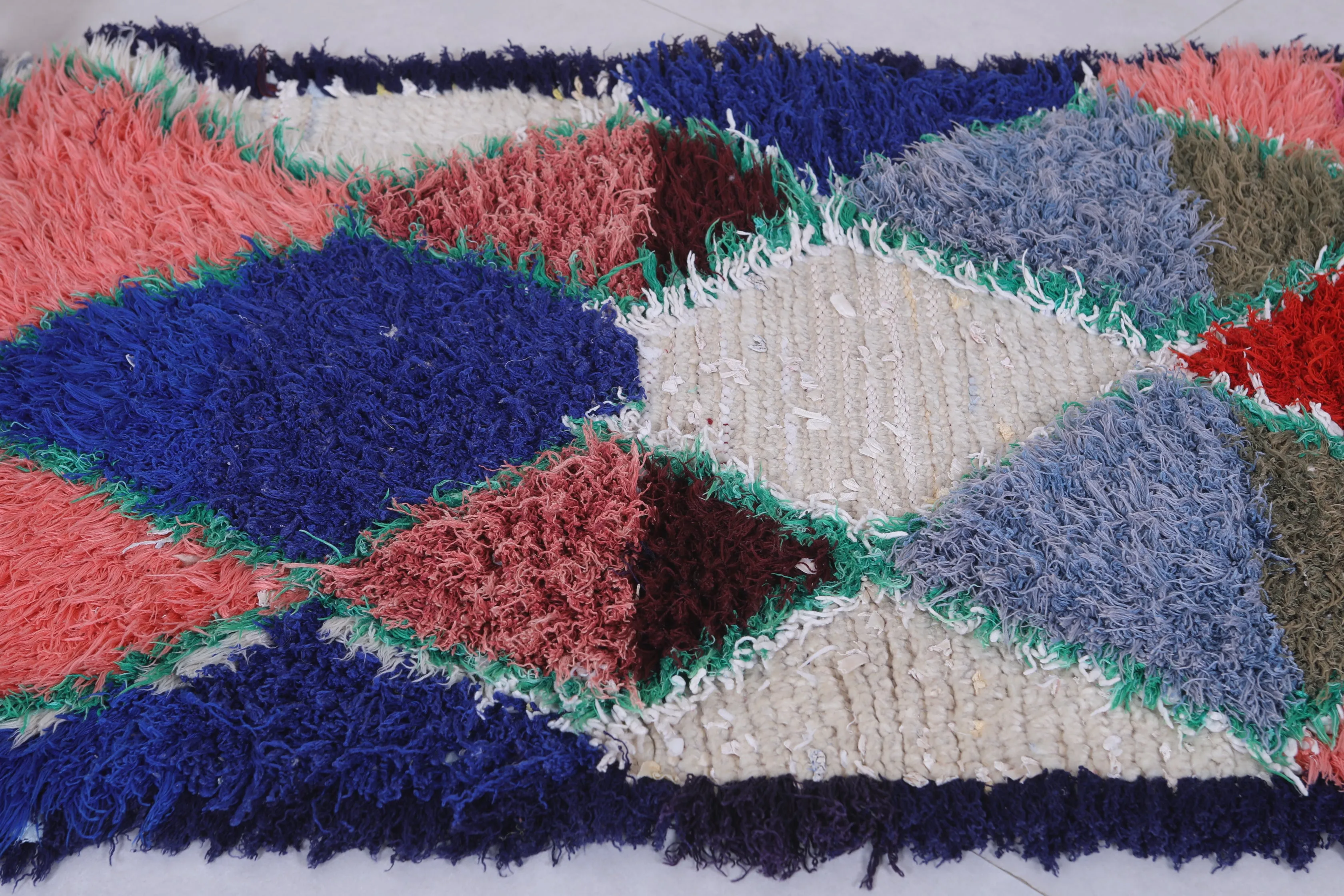 Moroccan Berber Rug with Geometric Patterns - 2.5 X 5.3 Feet