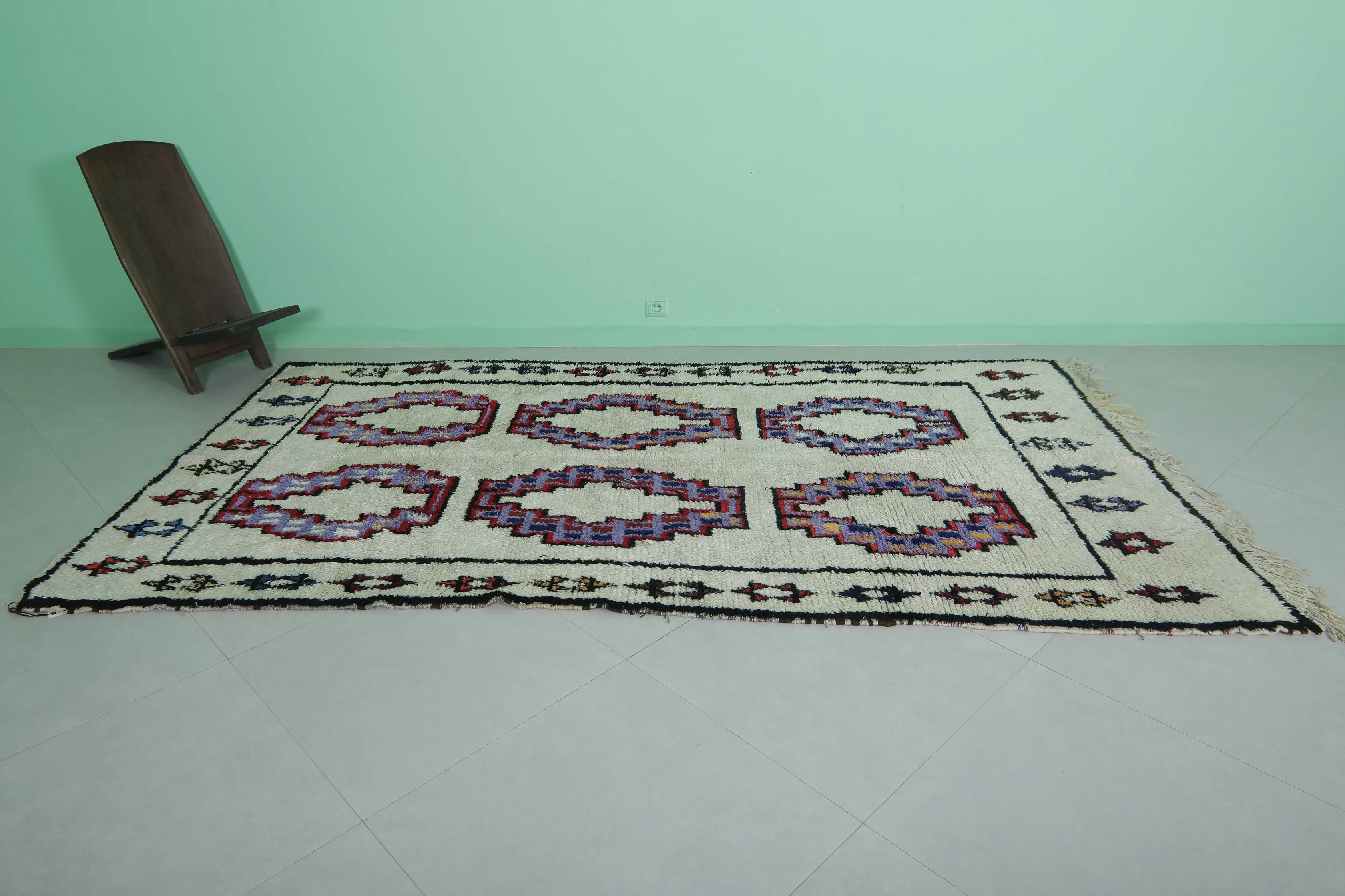 Moroccan Rug - 5.1 x 9.7 ft with Unique Geometric Patterns