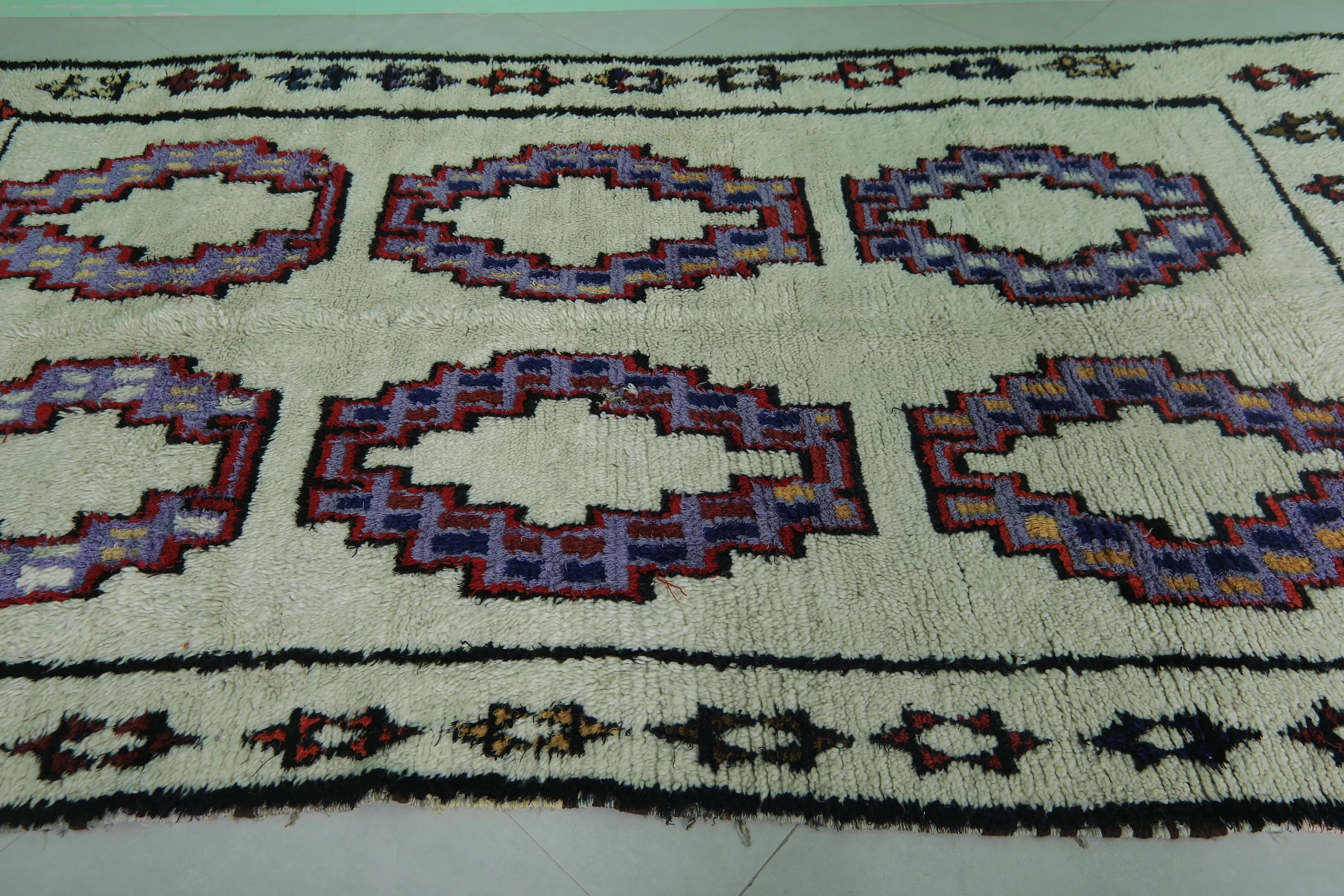Moroccan Rug - 5.1 x 9.7 ft with Unique Geometric Patterns