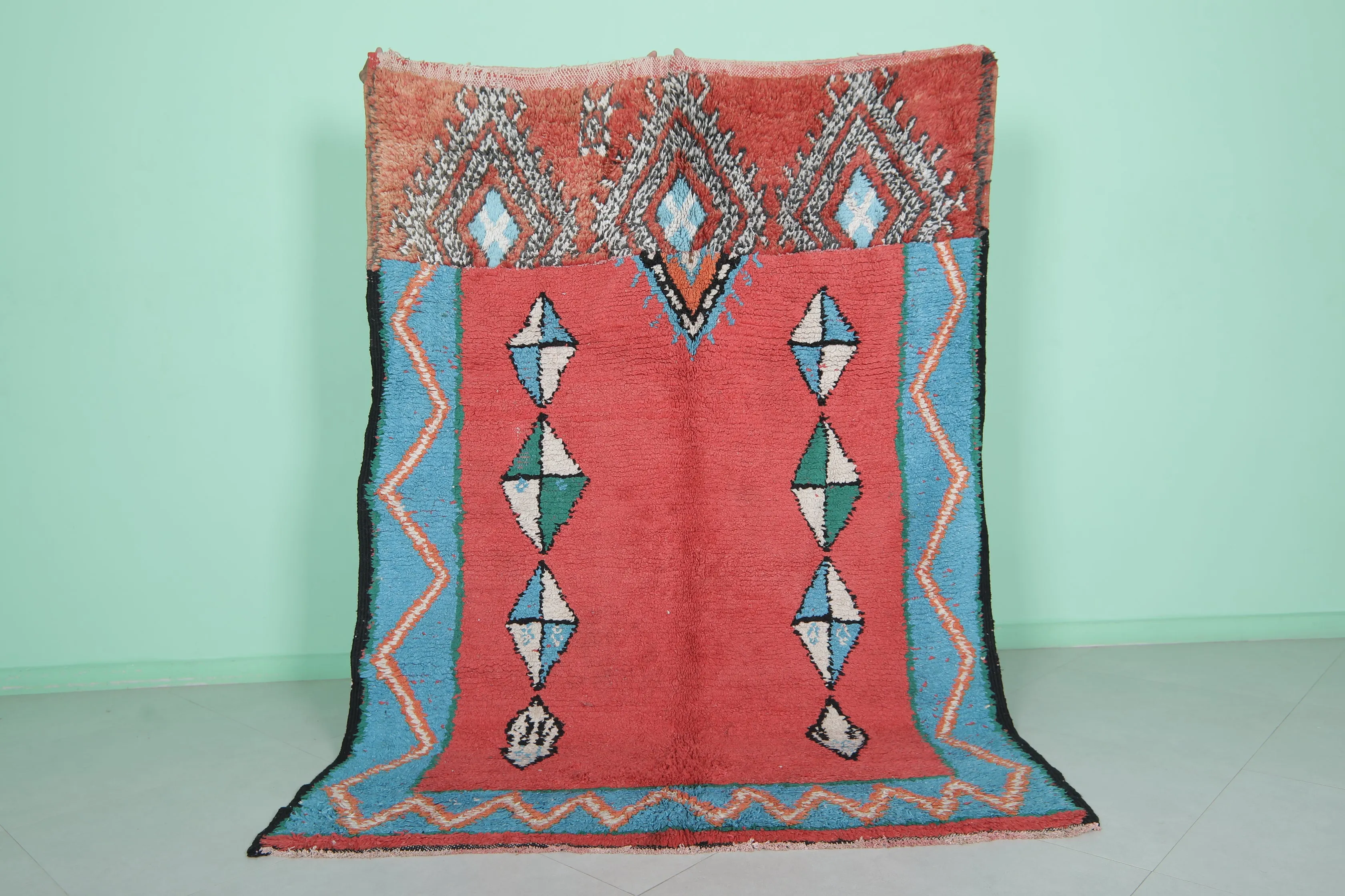 Moroccan Rug - Handwoven 5.2ft x 7.3ft | Vibrant Berber Design