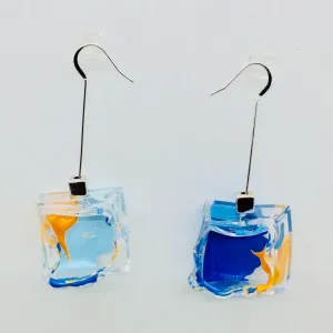 New Clear Node Art Cube Earrings.01