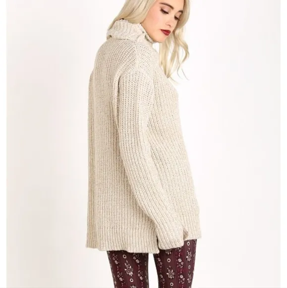 NEW Show Me Your Mumu Mellow Roll Neck Sweater Sz S Long Sleeve Wool Blend Knit