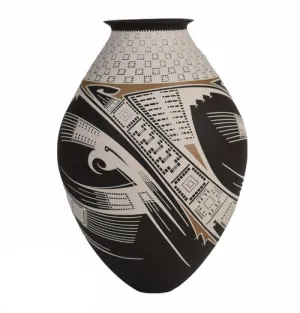 Noe Quezada Lace "Eagle" Vase #2