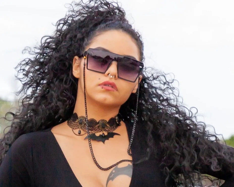 OVER SIZED PLASTIC FRAME SUNGLASSES