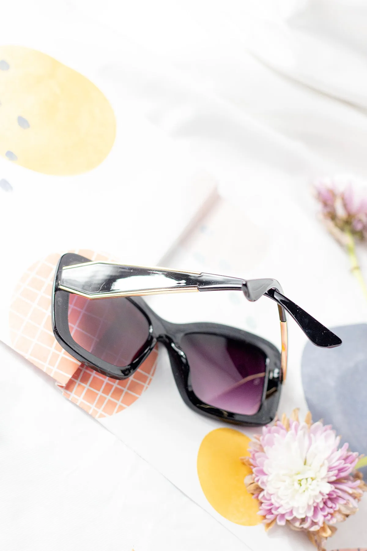 Oversized Chunky Cat Eye Angular Sunglasses