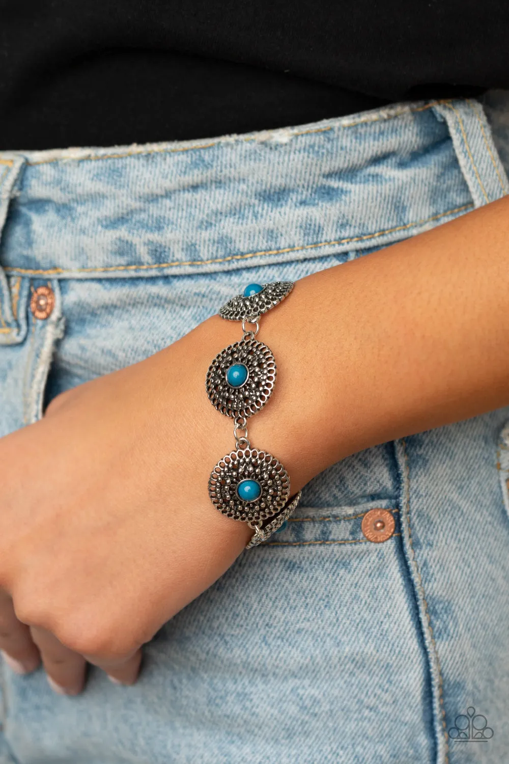 Paparazzi Accessories - Mojave Mandalas - Blue Bracelet
