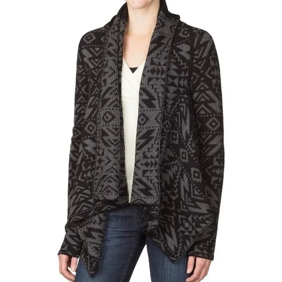 Patagonia Wool Cardigan knit Sweater Aztec Tribal shawl Pine Mountain Wrap