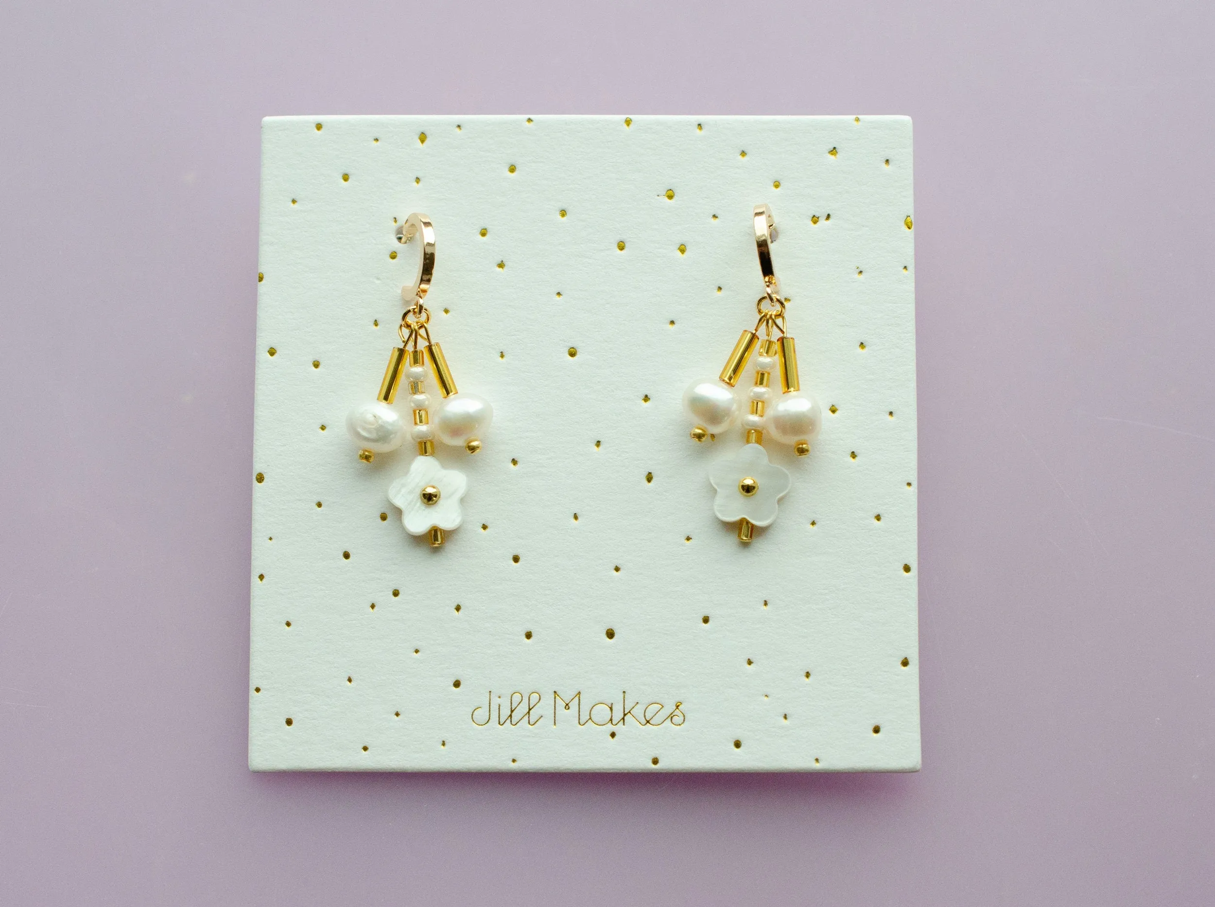 Pearl flower dangle earrings, Beaded charm earrings, Flower hoop earrings, Dainty Hoops, dangle huggie hoops,Pearl earrings, Flower earrings