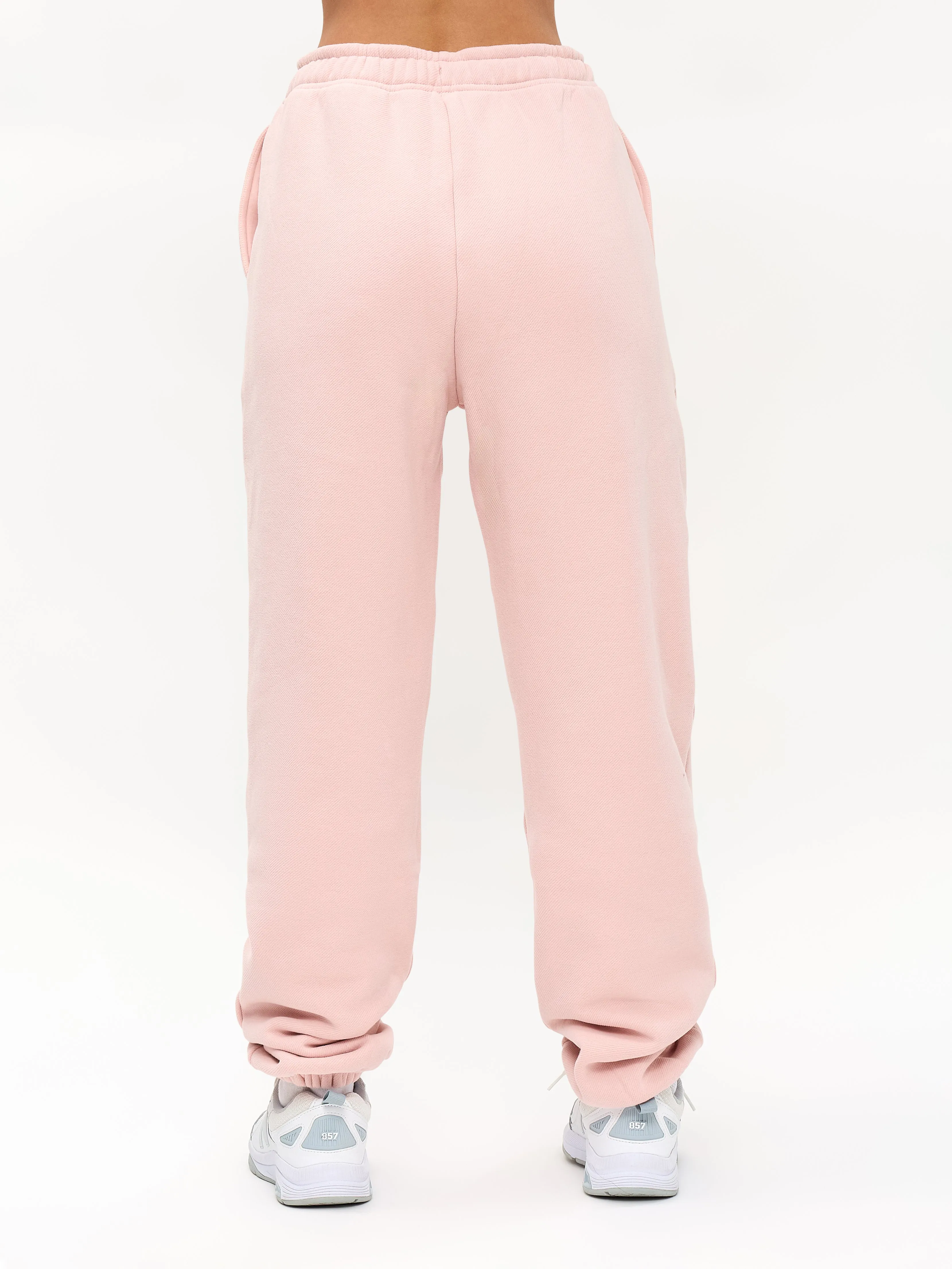 Plush Fleece Jogger - Strawberry Milk