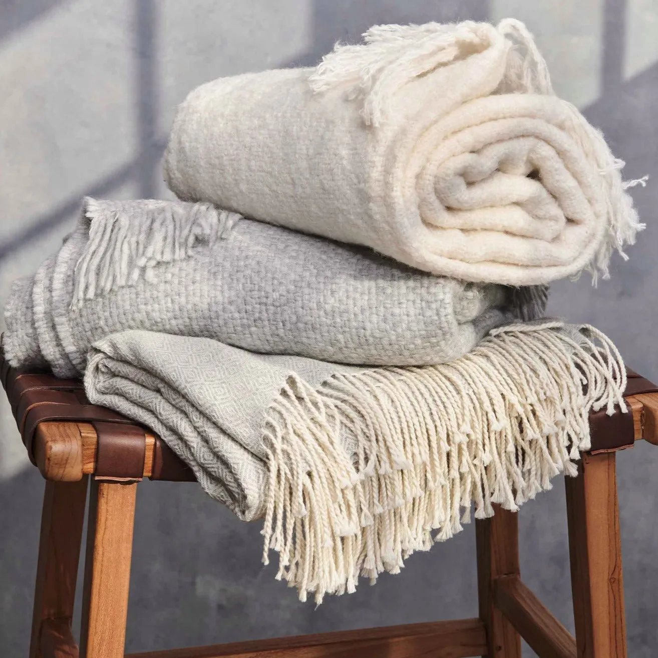 PUNO THROW