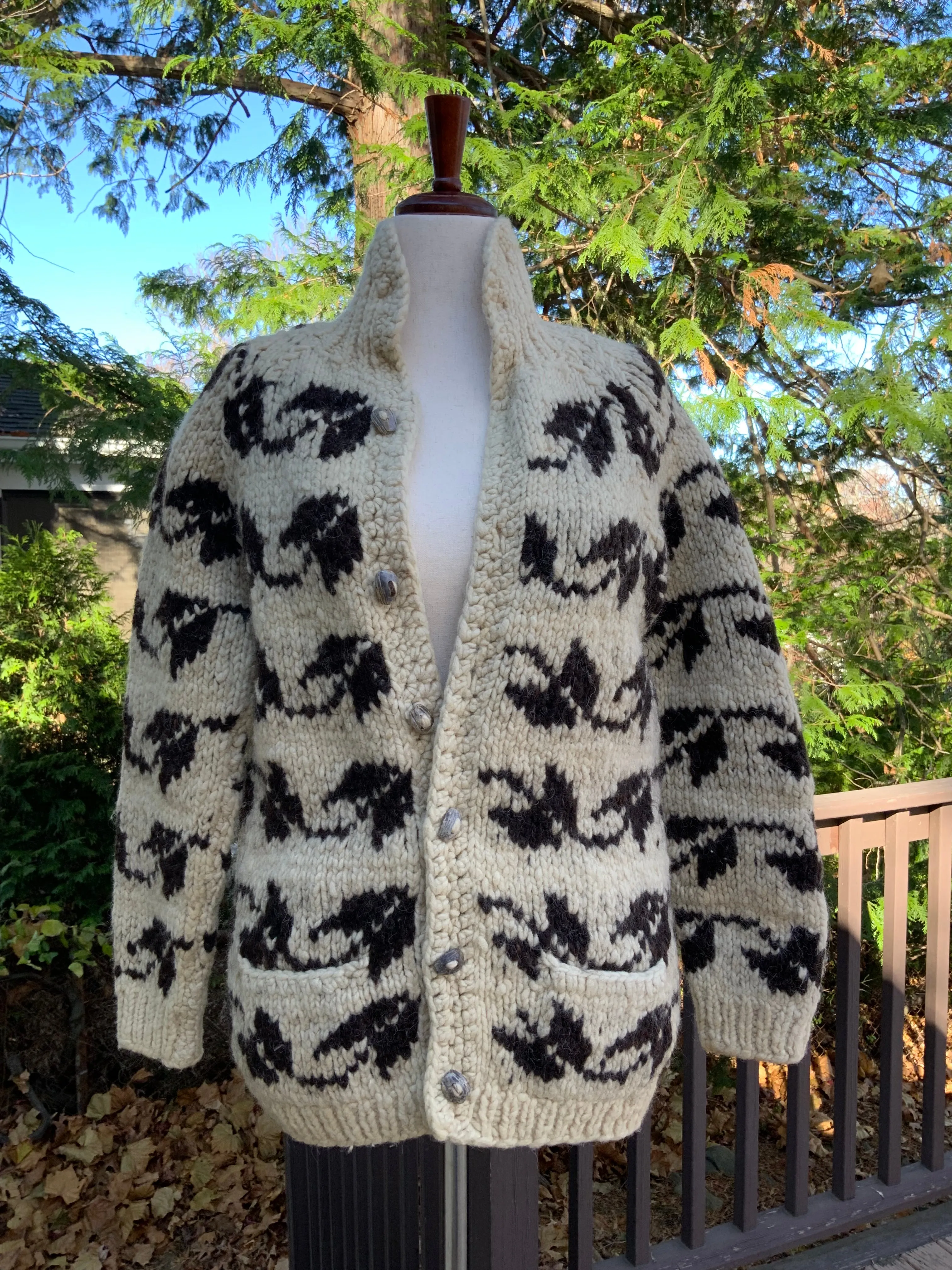 Pure Wool Cardigan - 70s - 70K