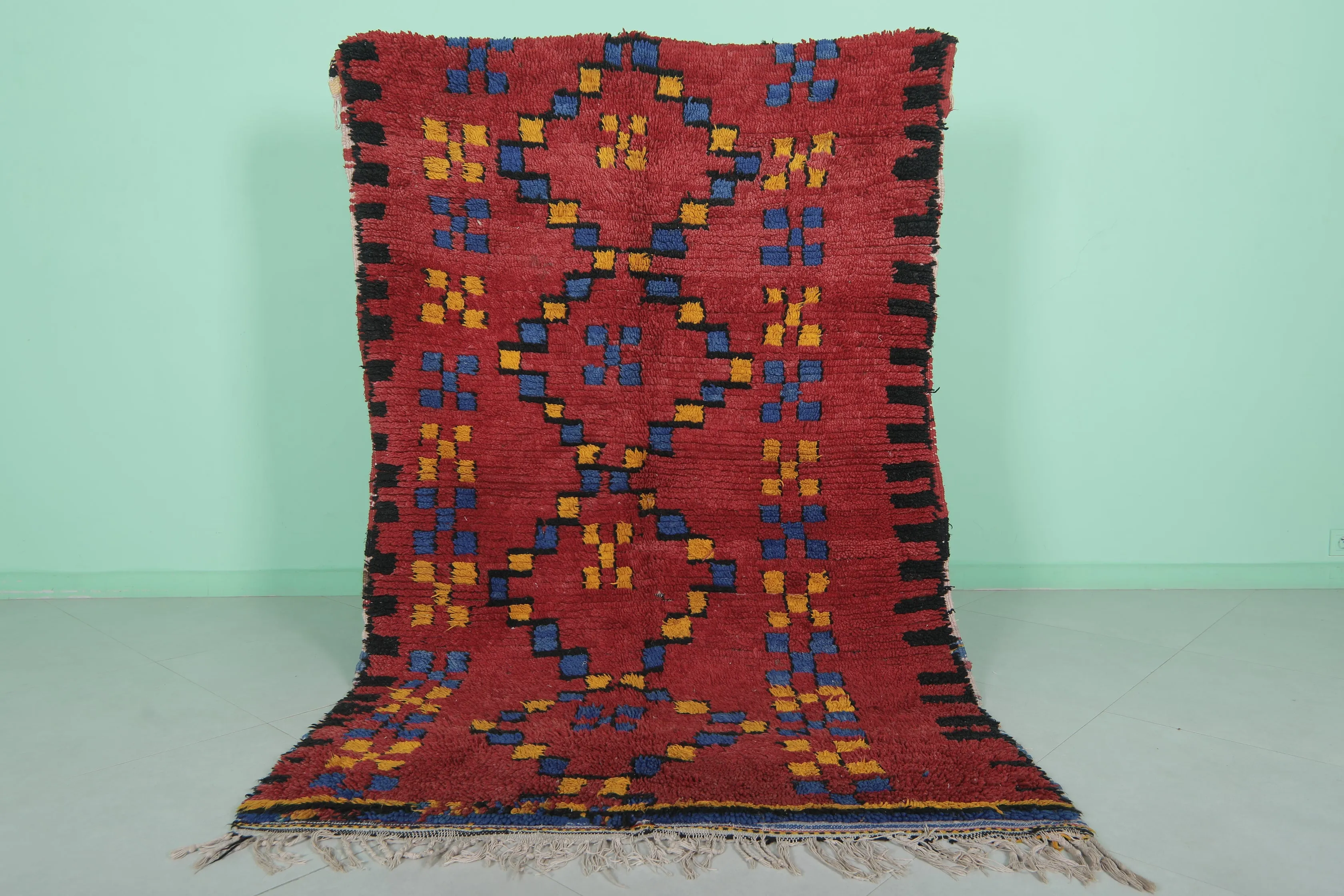 Red Moroccan Rug 4.3 x 7.3 ft - Handmade Wool Vintage Carpet
